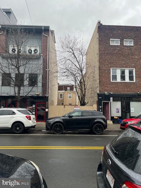 Great development opportunity on the highly sought after Frankford Avenue corridor that runs through the East Kensington/Fishtown neighborhood.   This parcel is 18' wide by 65' deep and zoned CMX-2 which allows for multi unit mixed use development and a variety of commercial uses including retail and office professional space, etc. Within the last several years this avenue and the surrounding neighborhood has seen steady development along with entrepreneurs, both big and small, establishing their businesses along the avenue. Buyer will be responsible for obtaining any zoning and use allowances needed. Seller makes no representations or warranties about condition, utility connections underground, etc.  This parcel is being sold as-is.