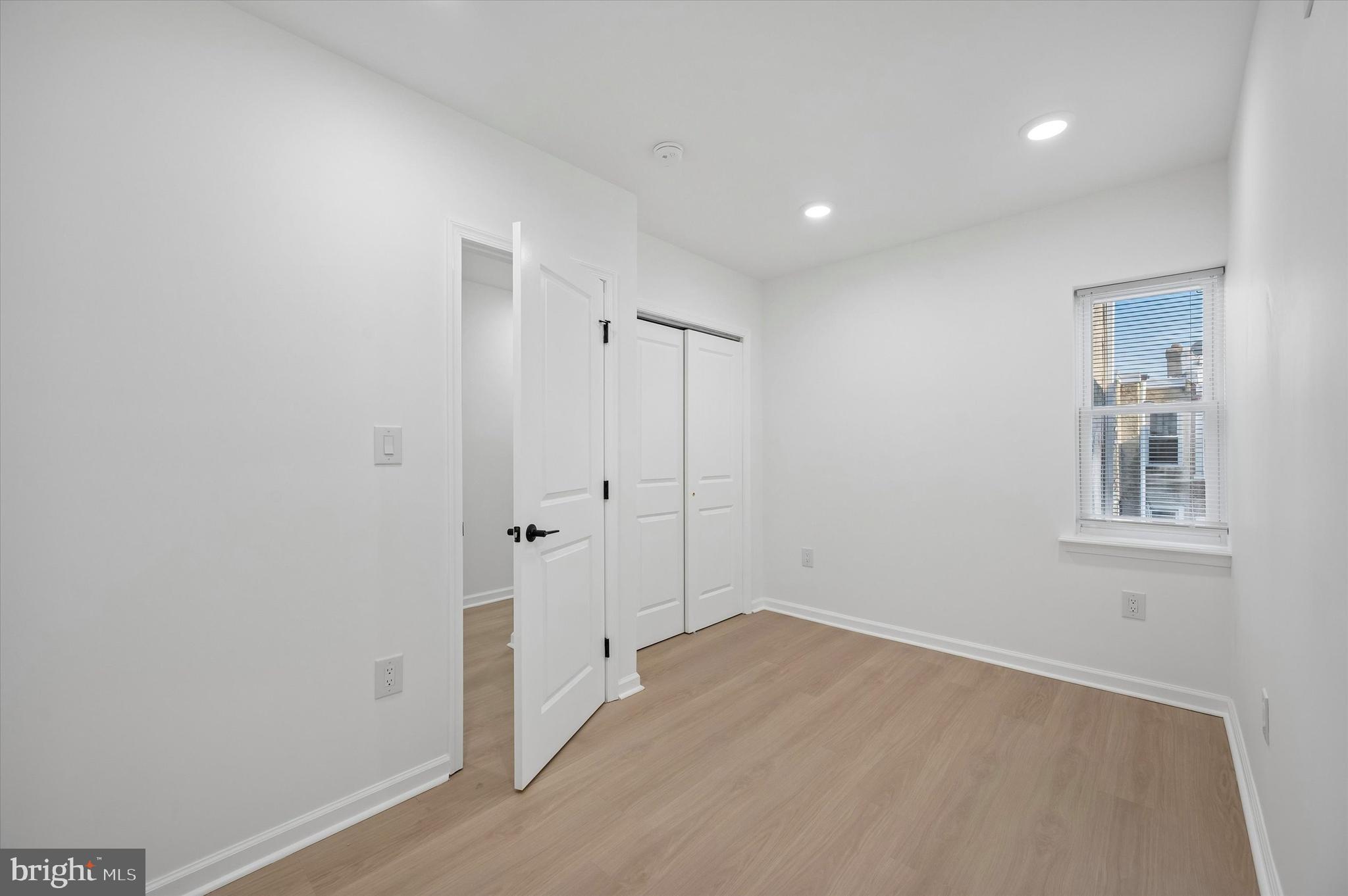 COBBS CREEK - Residential