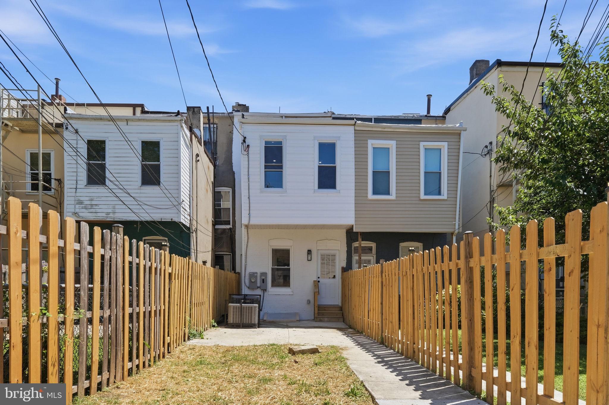 OLD GOUCHER - Residential