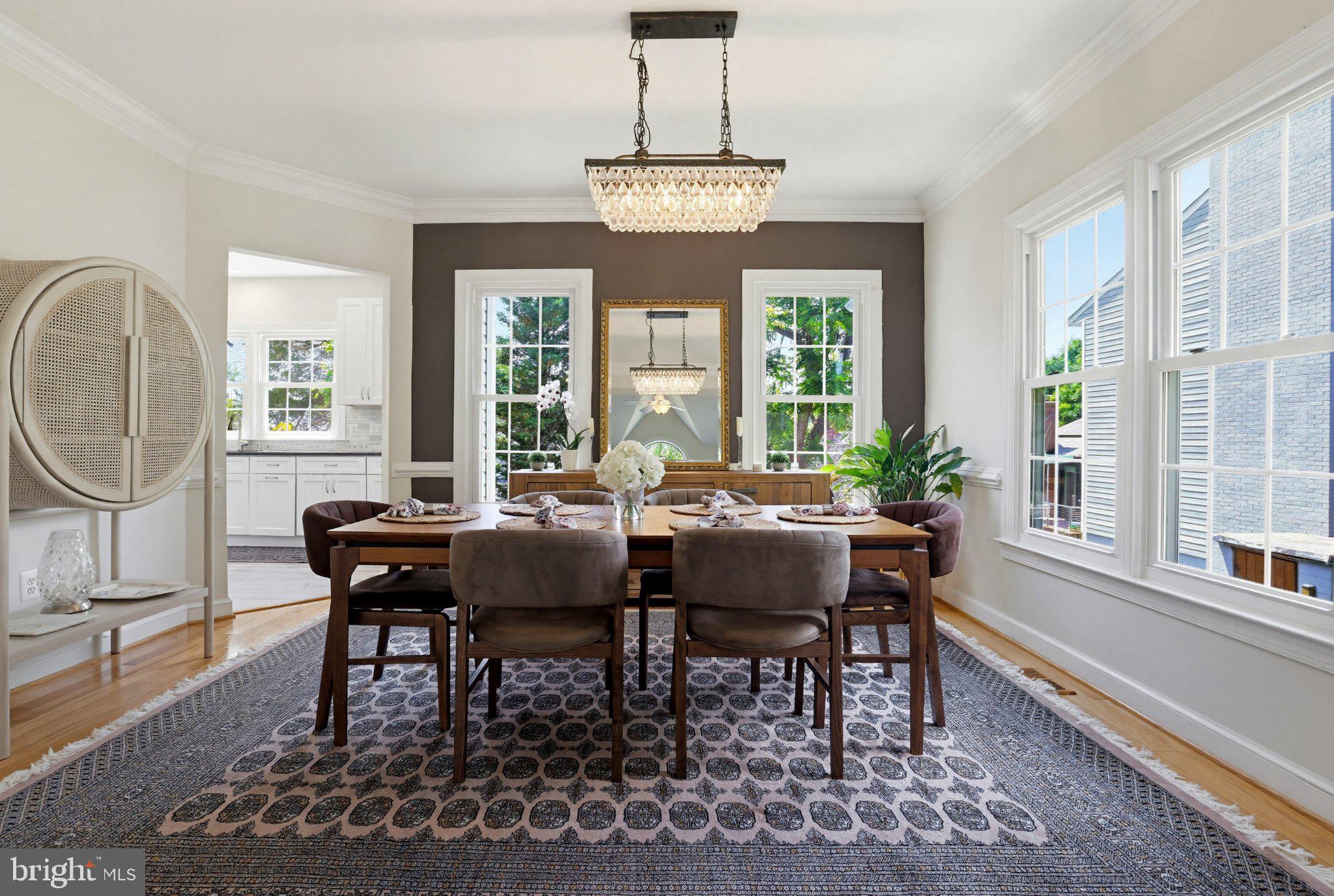 BEVERLY MANOR - Residential