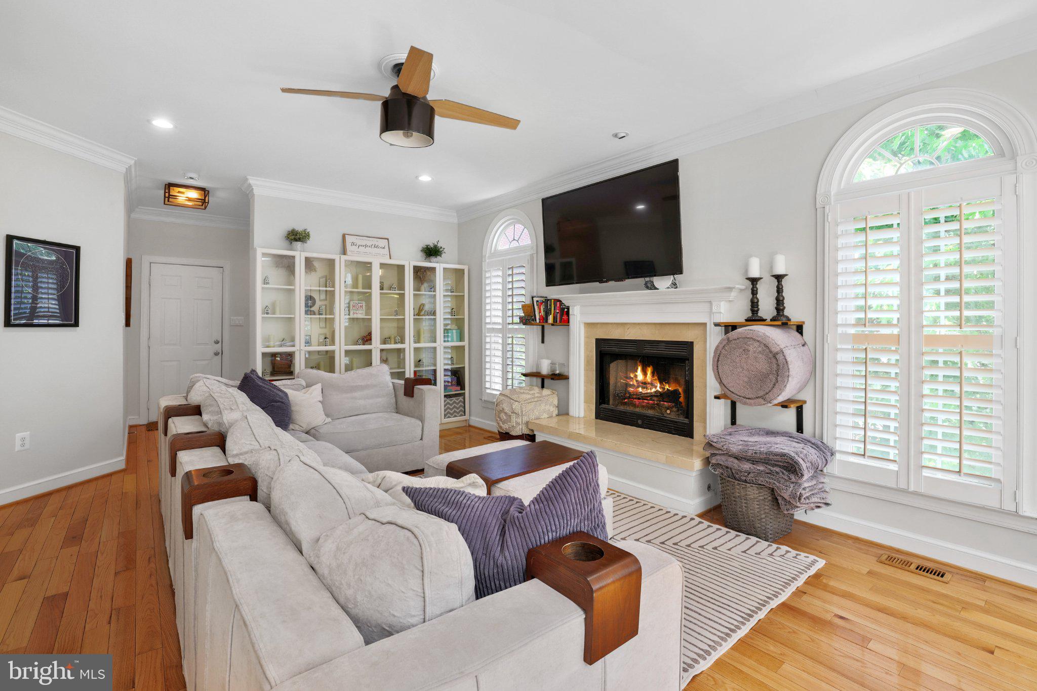BEVERLY MANOR - Residential