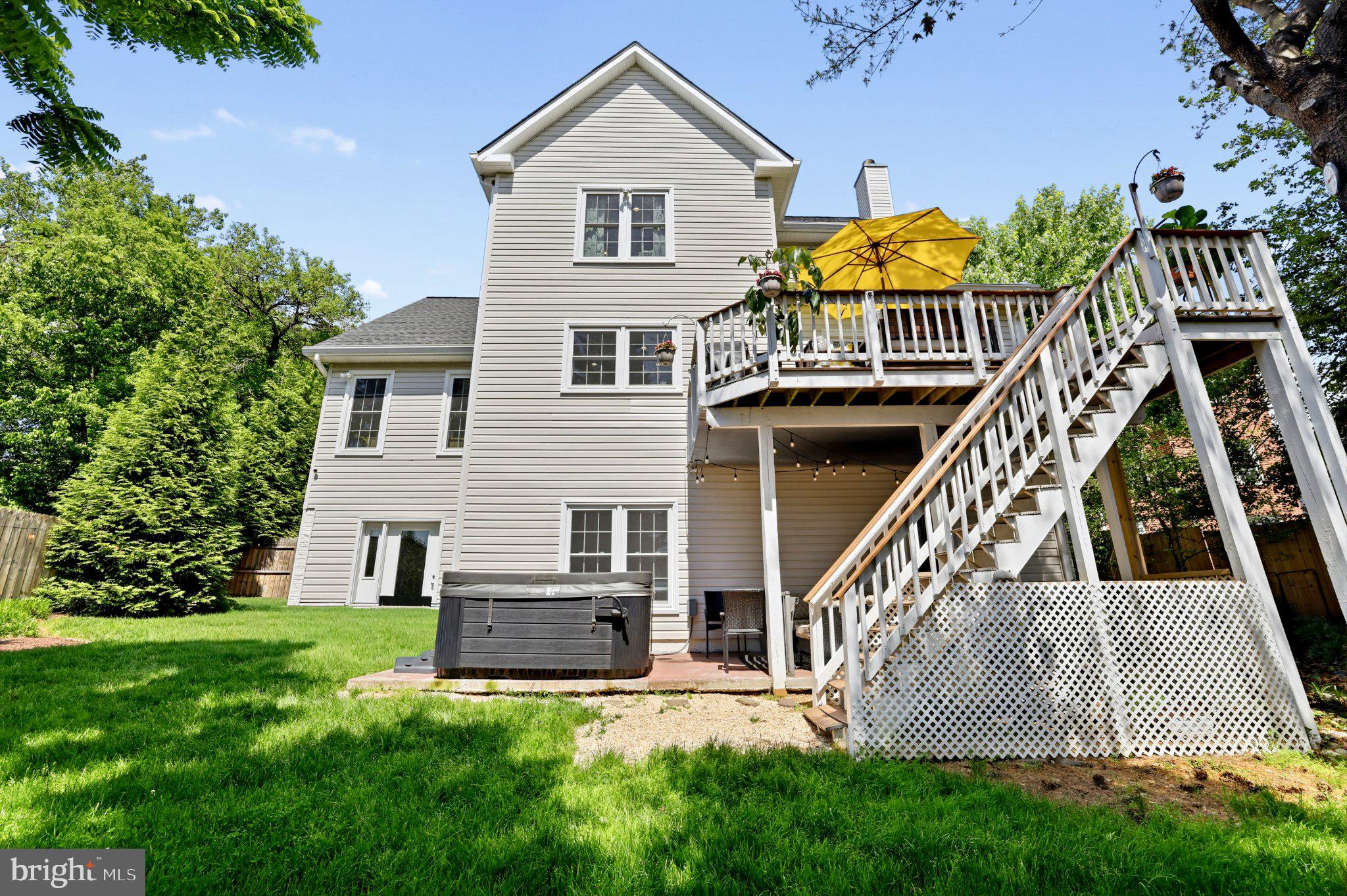 BEVERLY MANOR - Residential