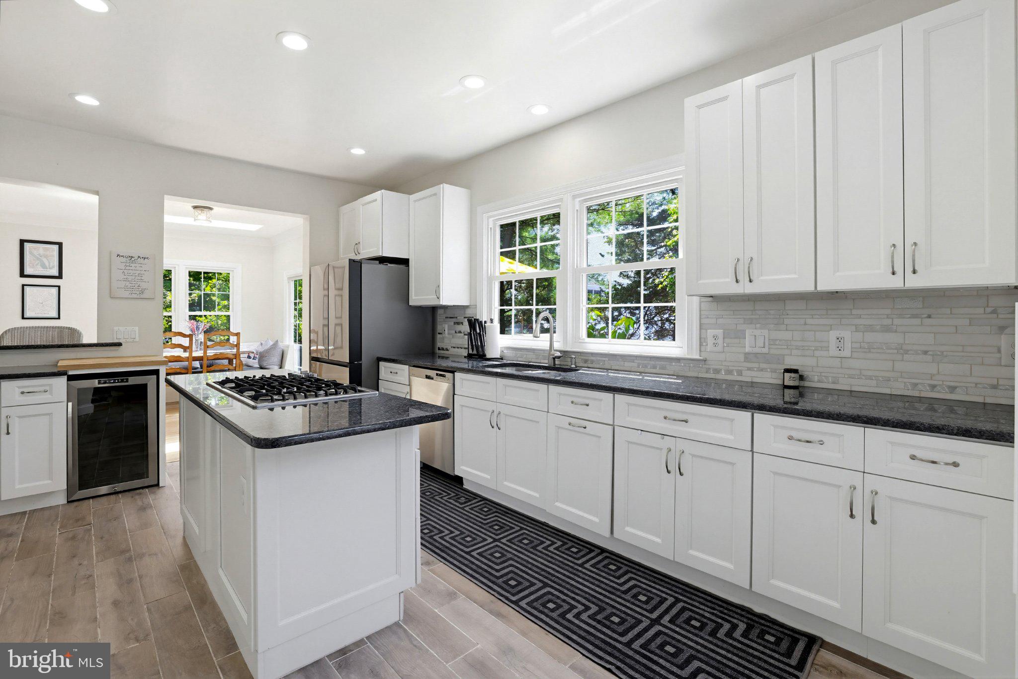 BEVERLY MANOR - Residential