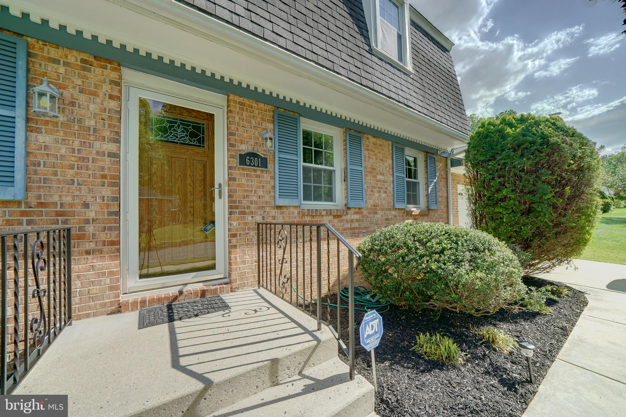 BOND MILL PARK - Residential