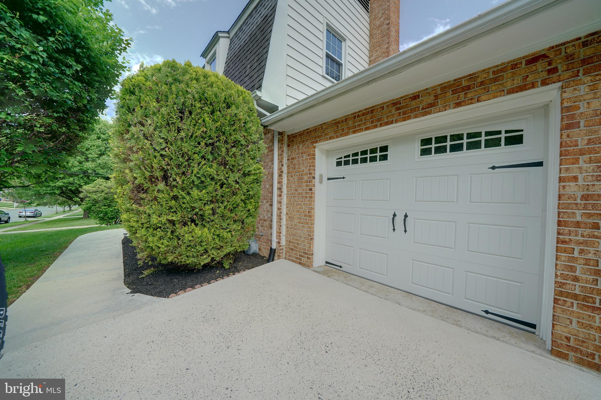 BOND MILL PARK - Residential