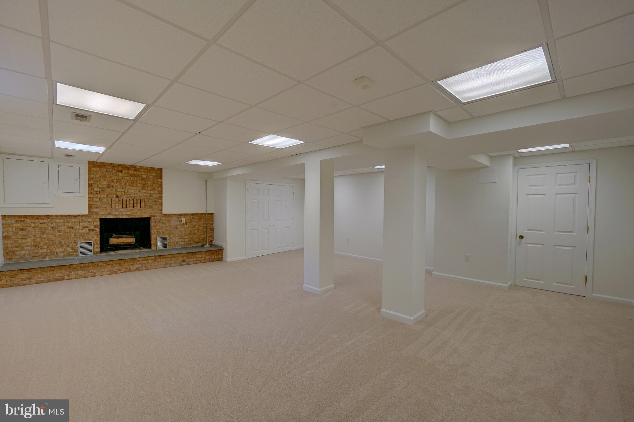 BOND MILL PARK - Residential