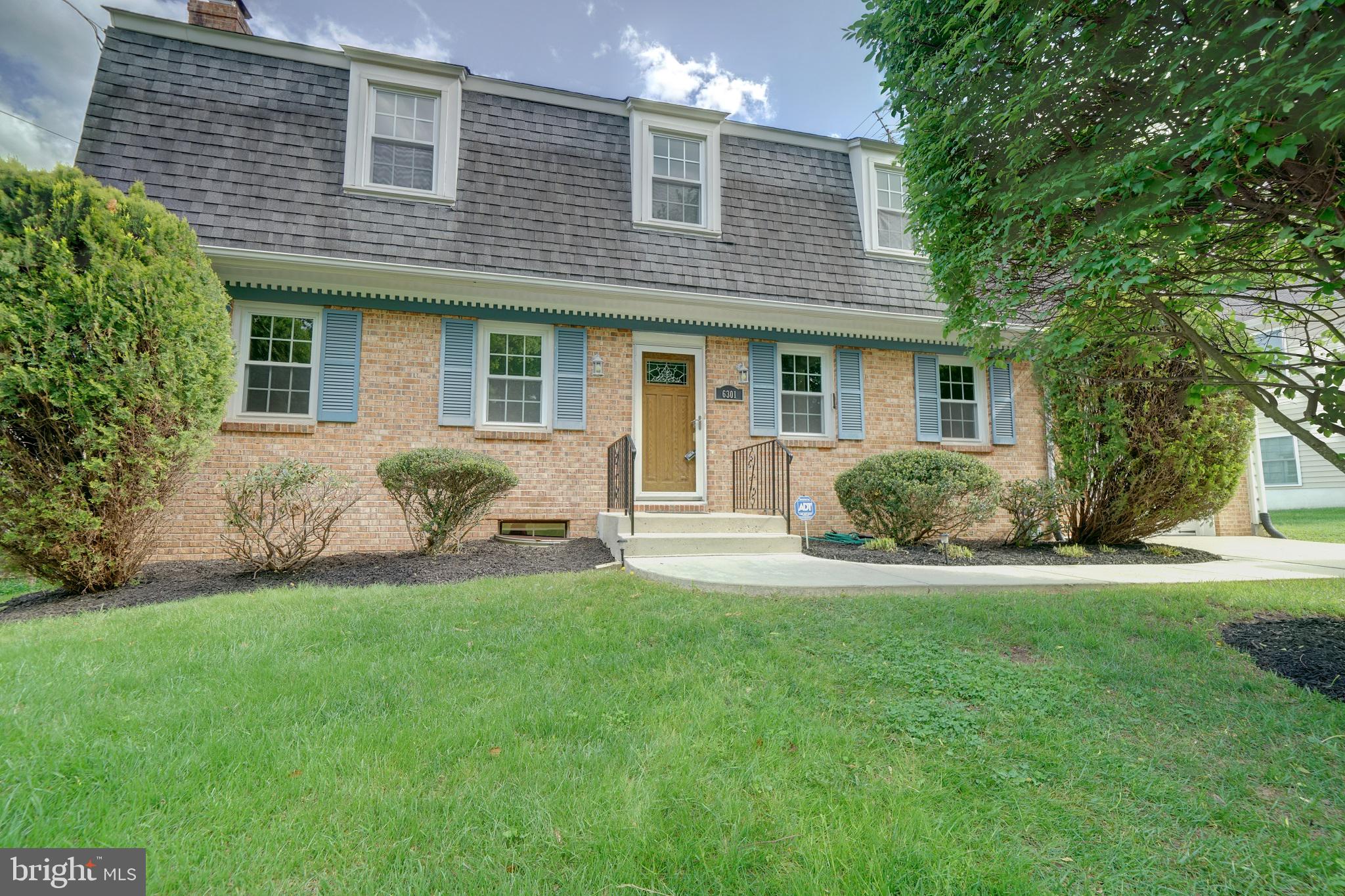 BOND MILL PARK - Residential