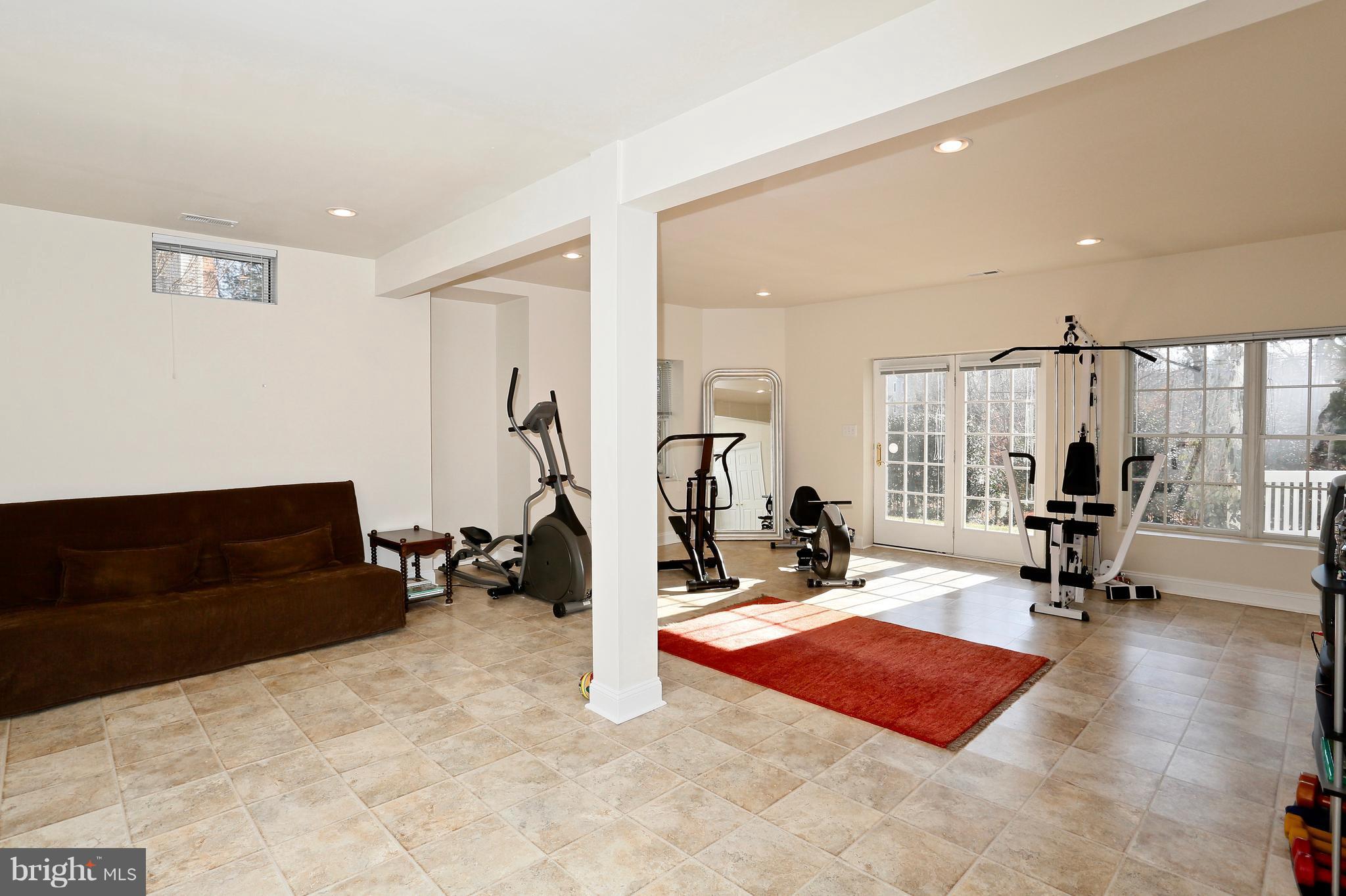 PINEY GLEN VILLAGE - Residential