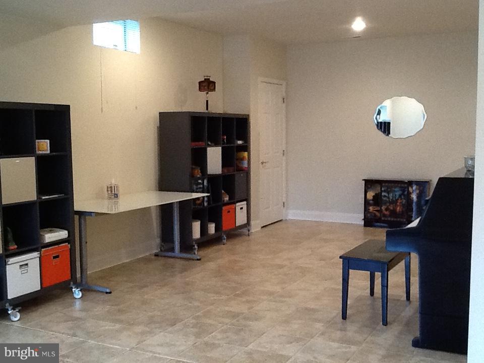 PINEY GLEN VILLAGE - Residential