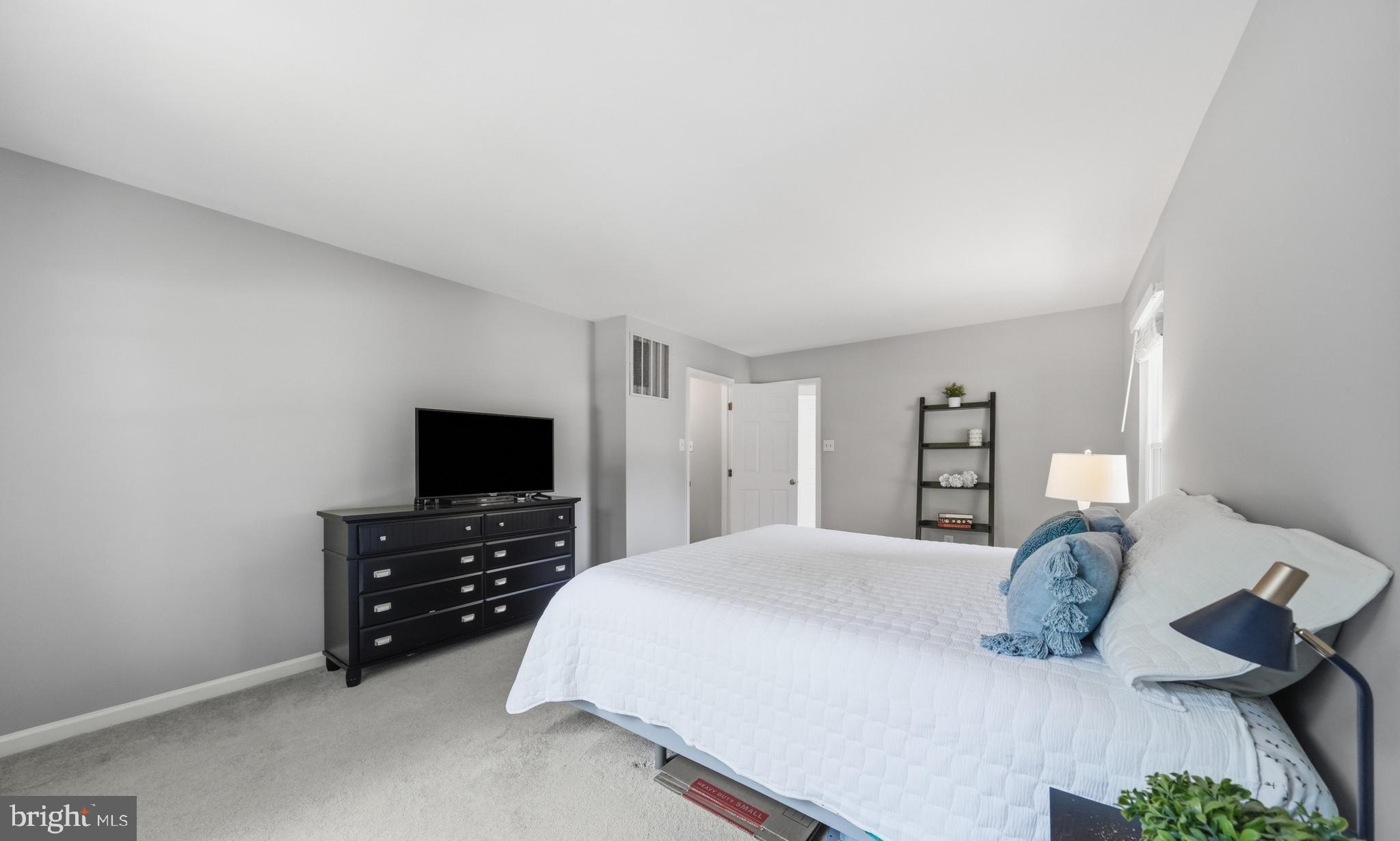 KINGSVIEW RIDGE - Residential