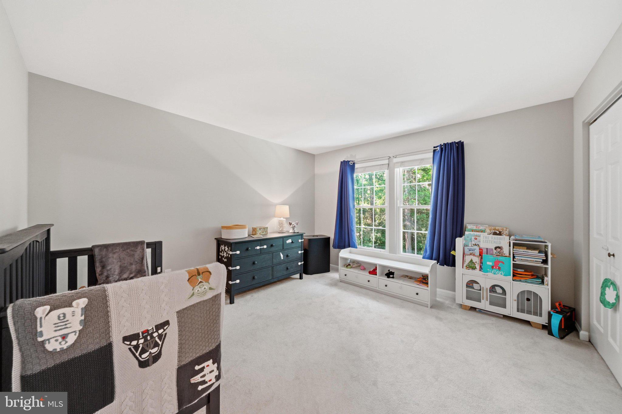 KINGSVIEW RIDGE - Residential