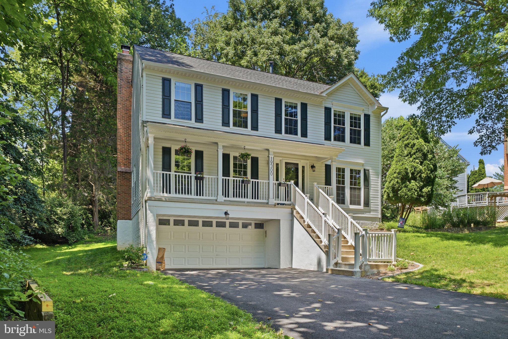 KINGSVIEW RIDGE - Residential