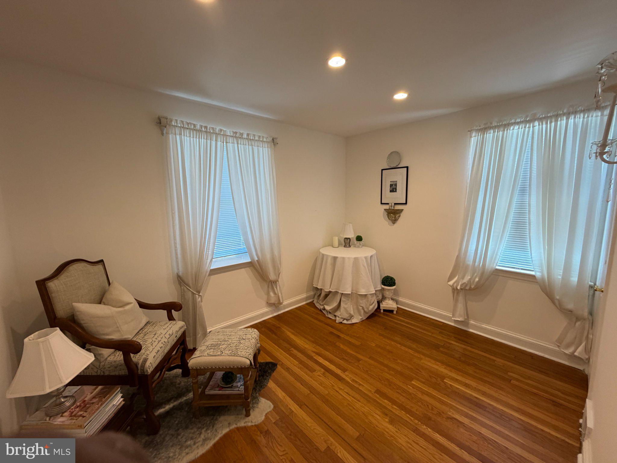 DREXEL HILL - Residential