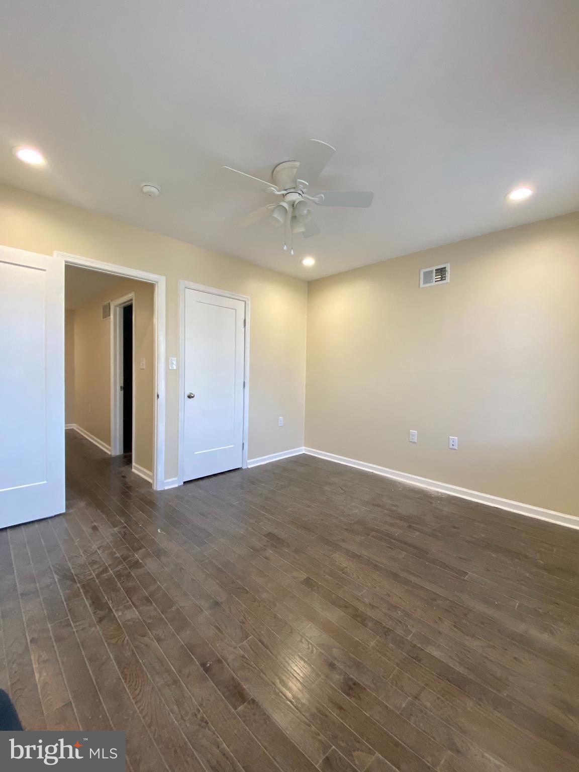 KENSINGTON - Residential