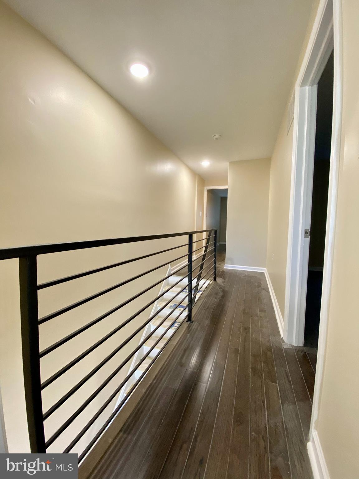KENSINGTON - Residential