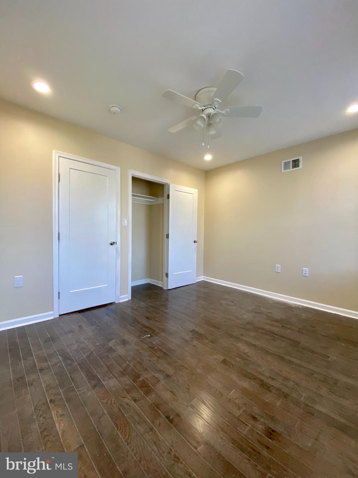 KENSINGTON - Residential