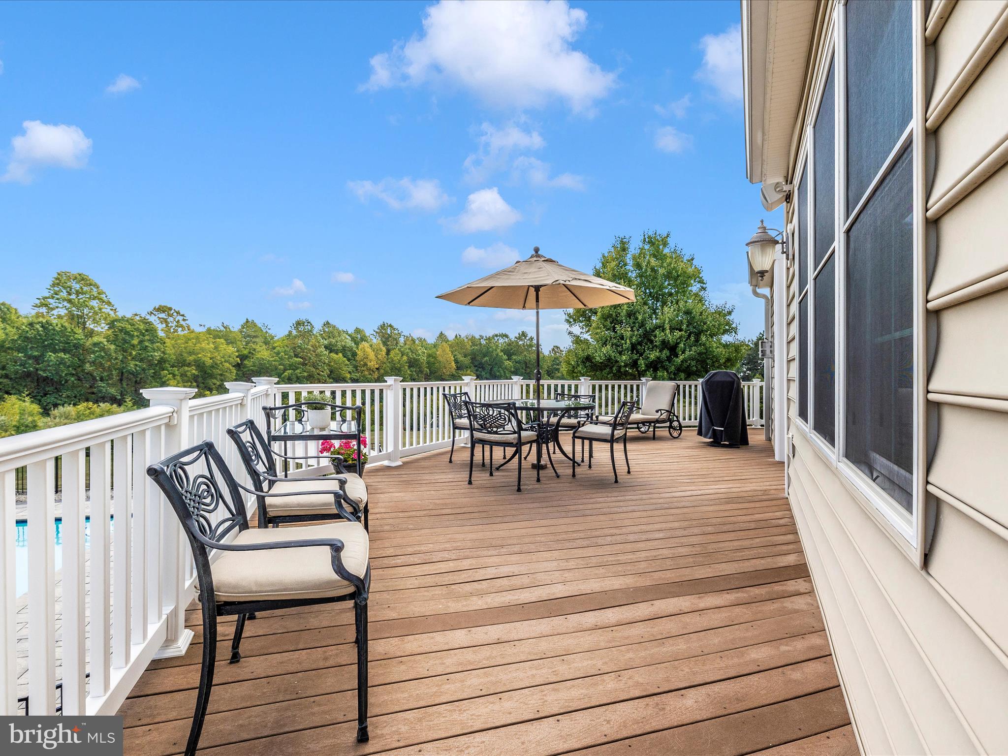 CAROLINES CROSSING - Residential