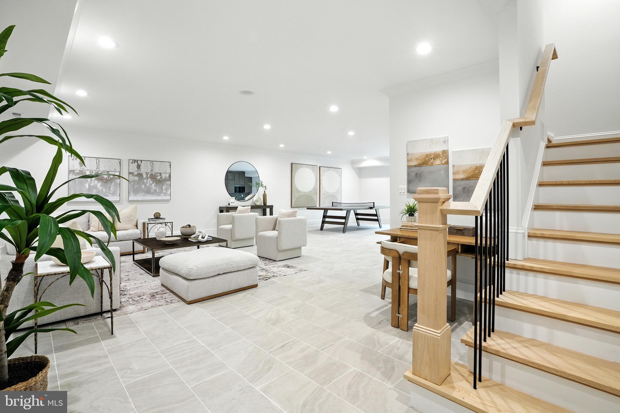 STERLING - Residential