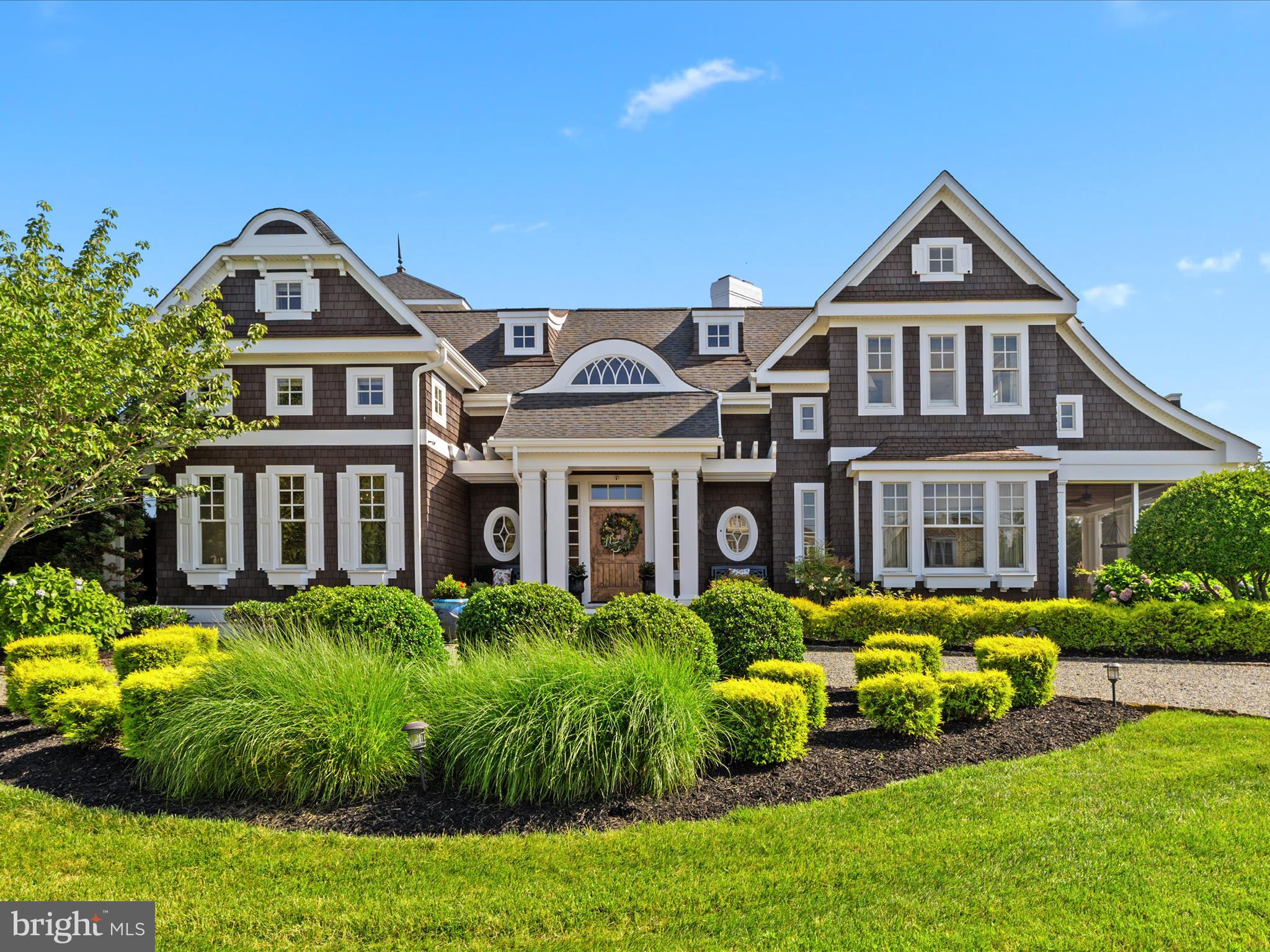 CAPTAINS HILL - Residential