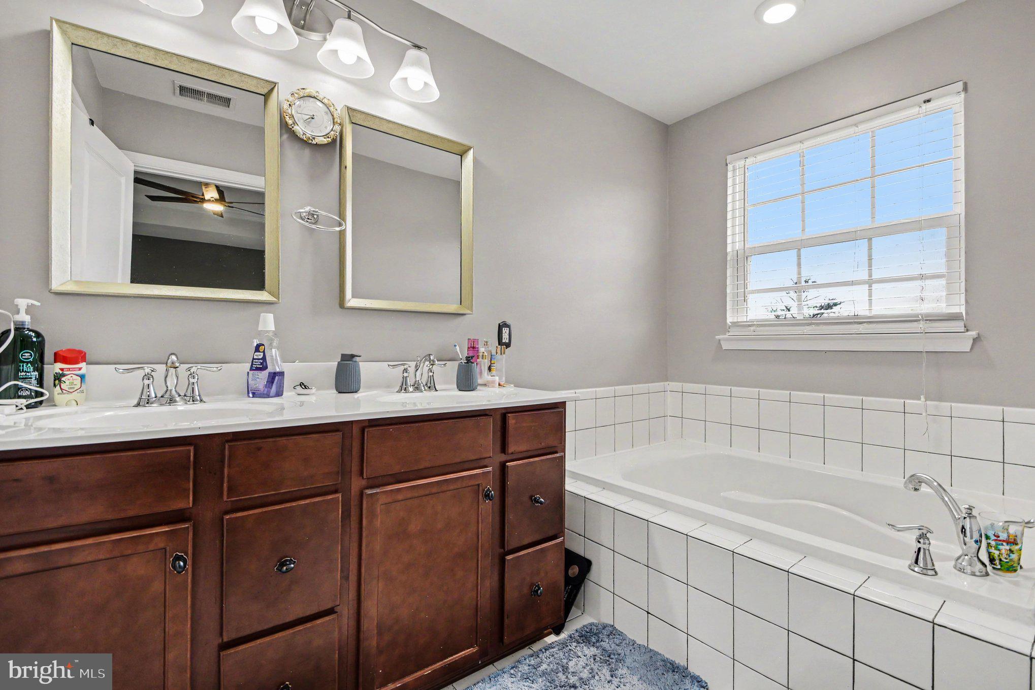 PERKASIE WOODS - Residential