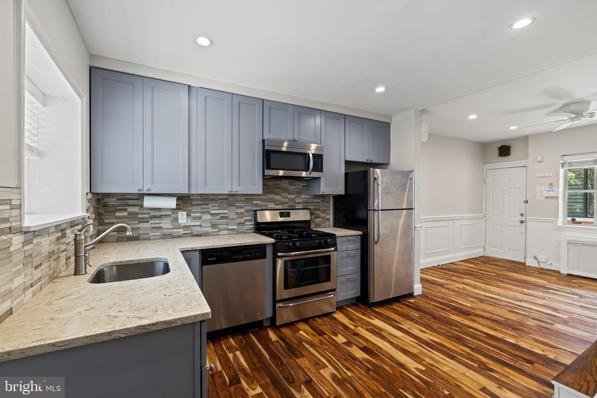 BELLA VISTA - Residential