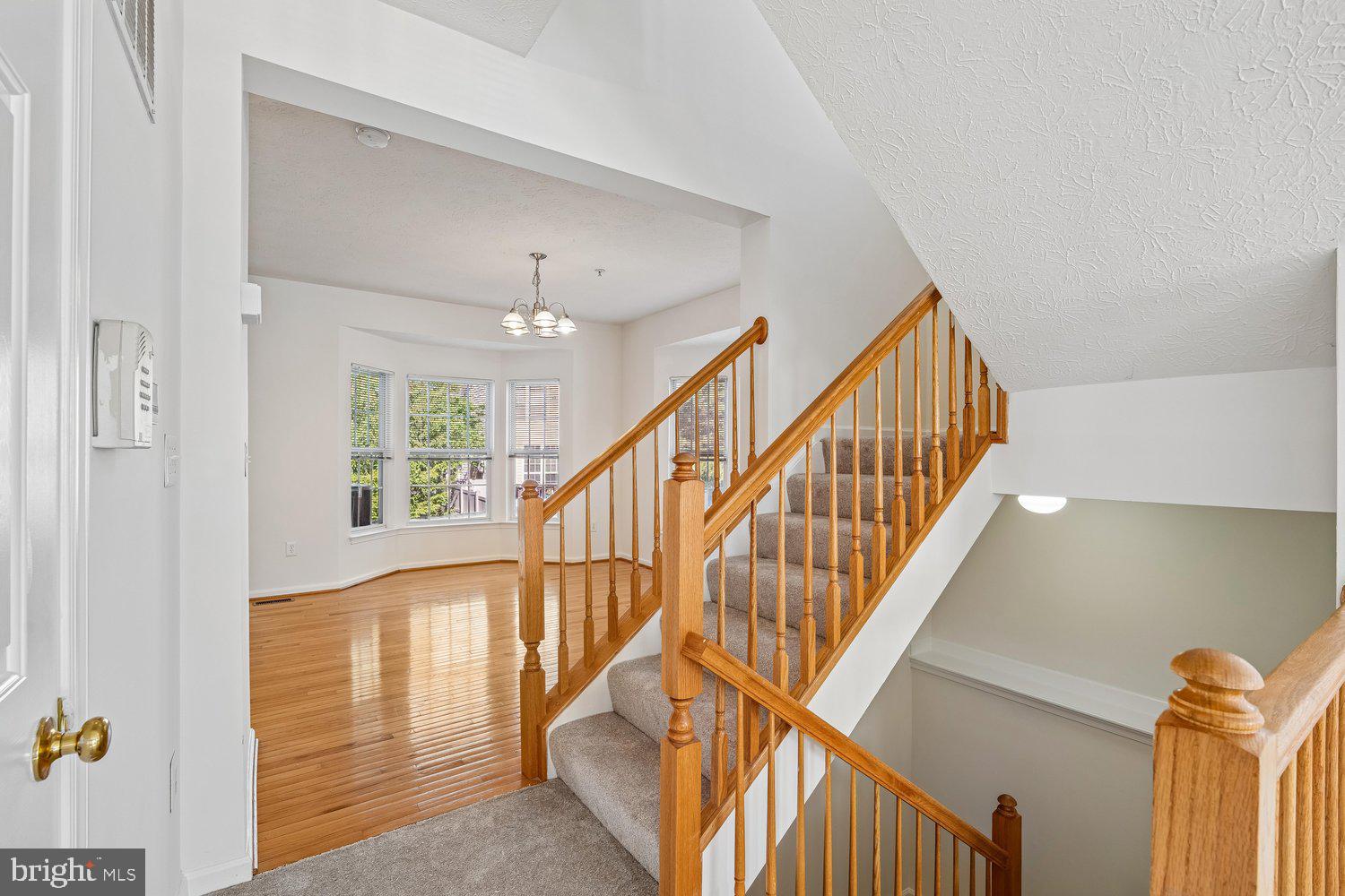 SEVEN OAKS - Residential