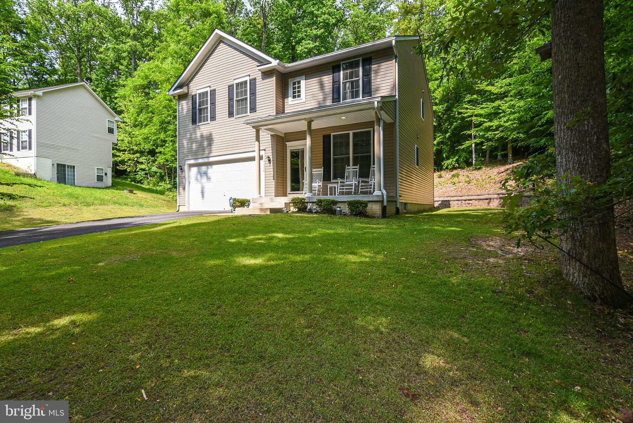 PRESIDENTIAL LAKES - Residential