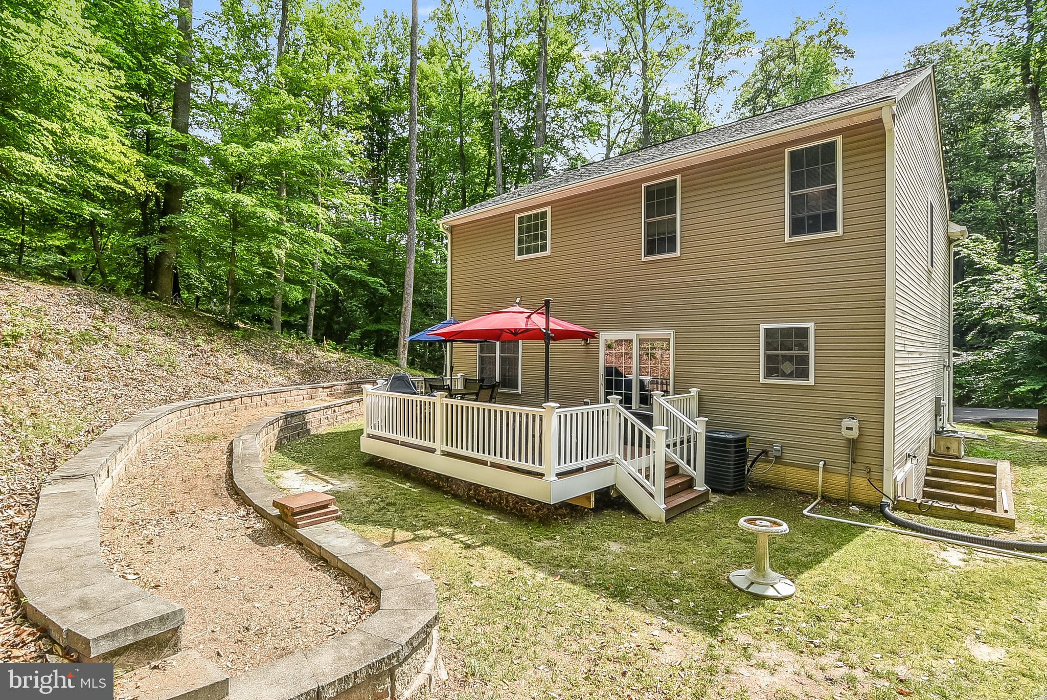 PRESIDENTIAL LAKES - Residential
