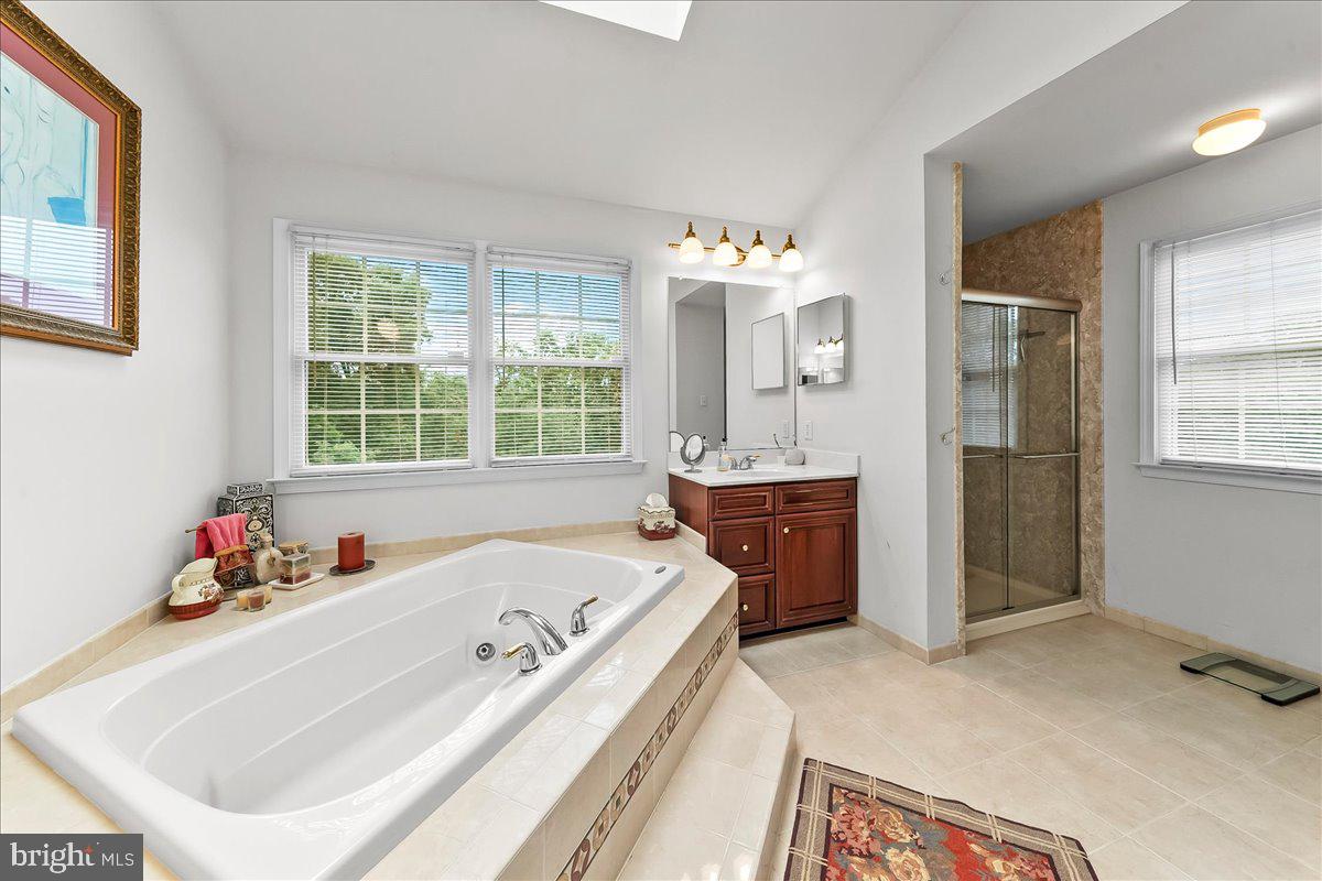 GARNET VALLEY WOODS - Residential