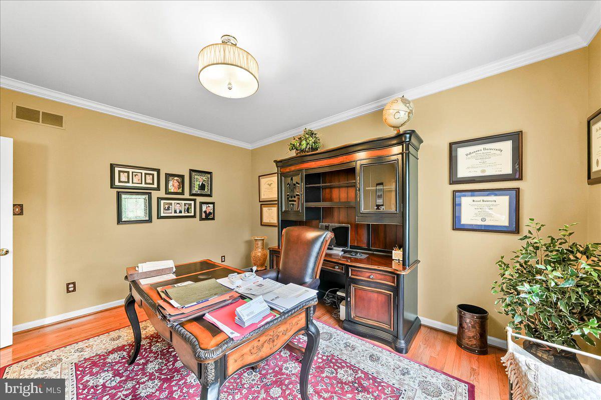 GARNET VALLEY WOODS - Residential