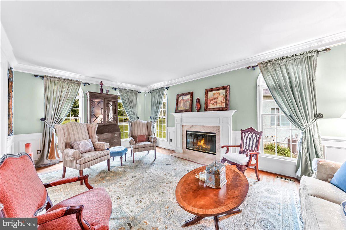 GARNET VALLEY WOODS - Residential