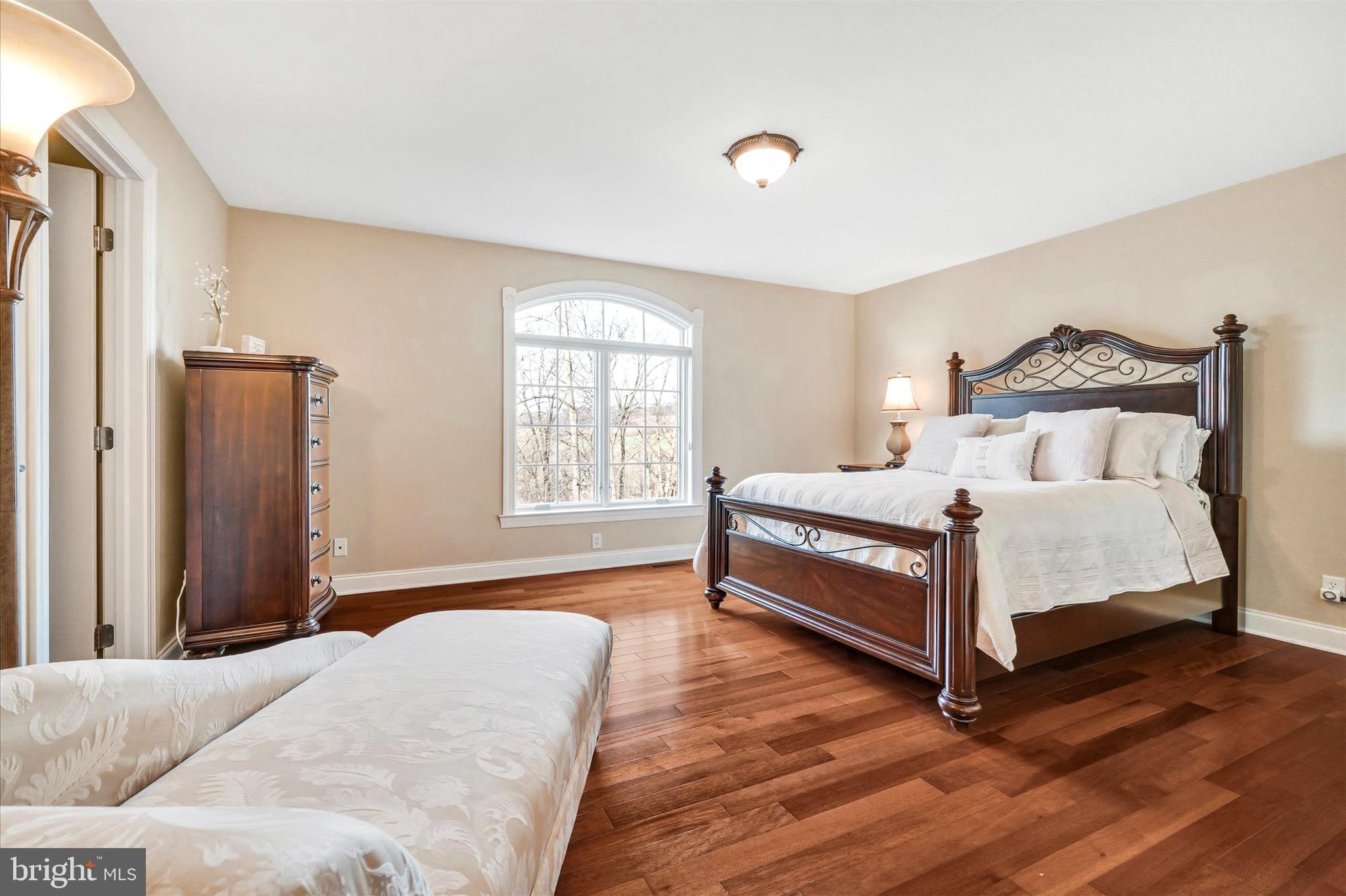 INVERNESS AT SPRIN - Residential