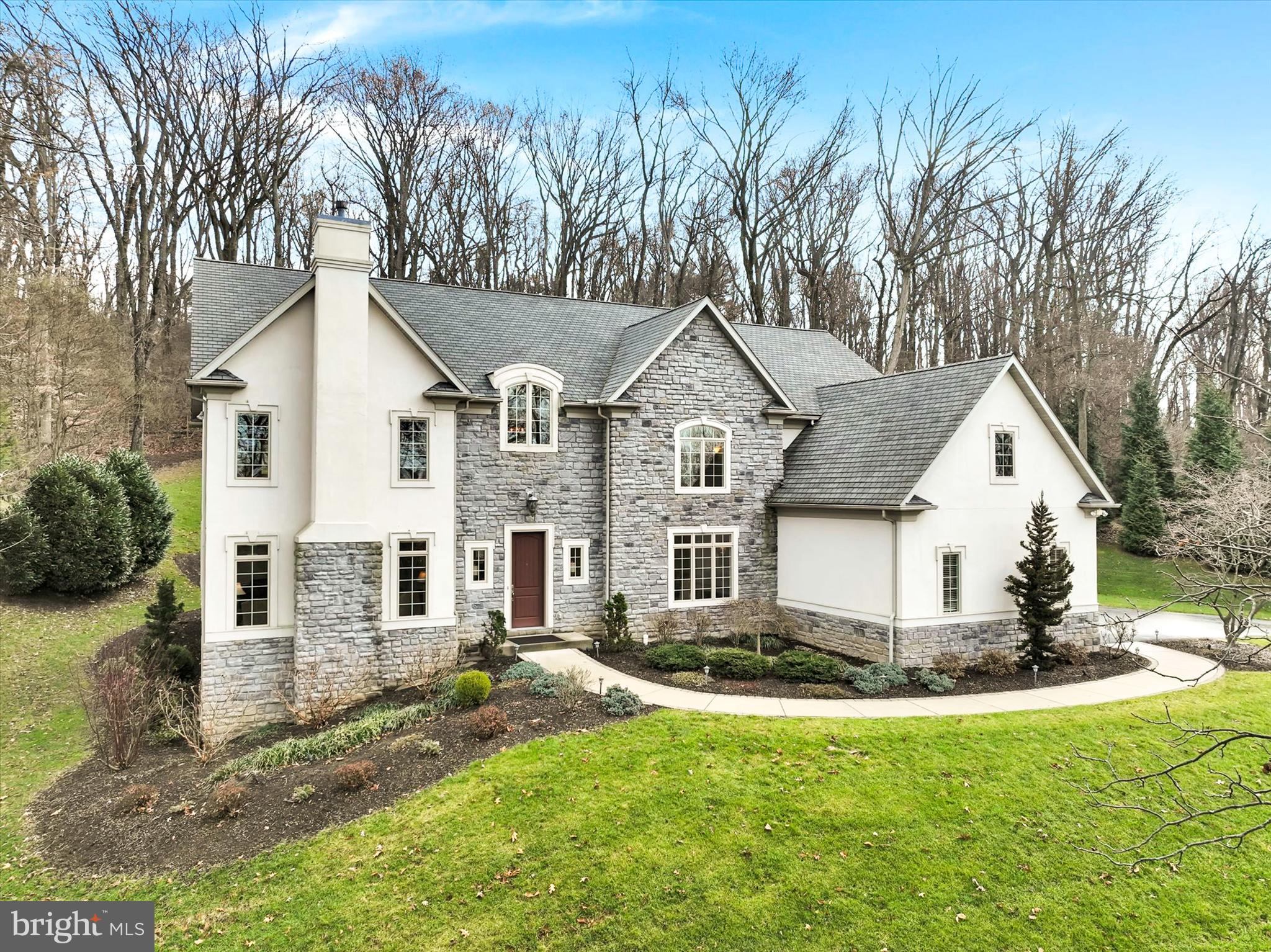 INVERNESS AT SPRIN - Residential