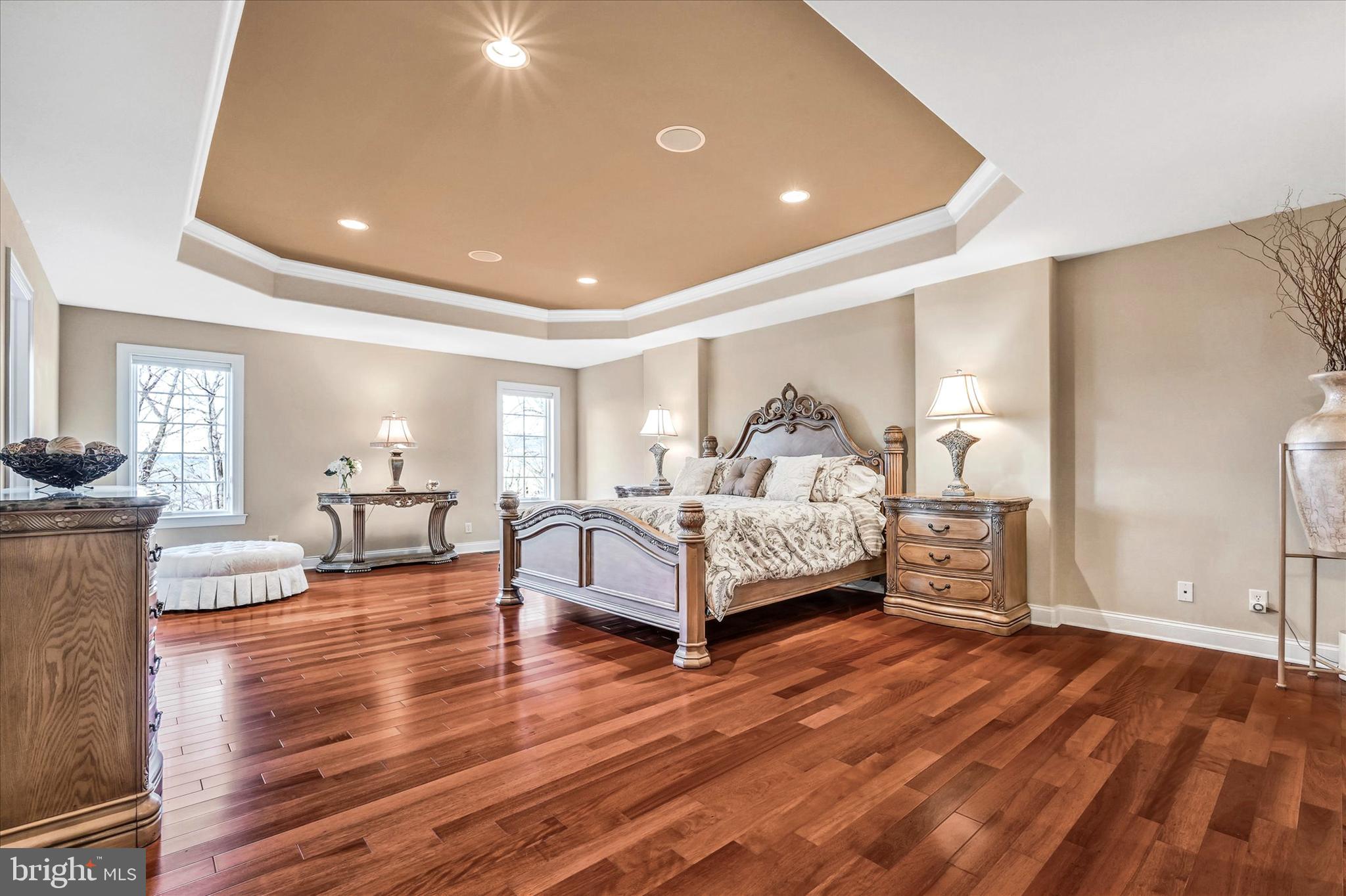 INVERNESS AT SPRIN - Residential
