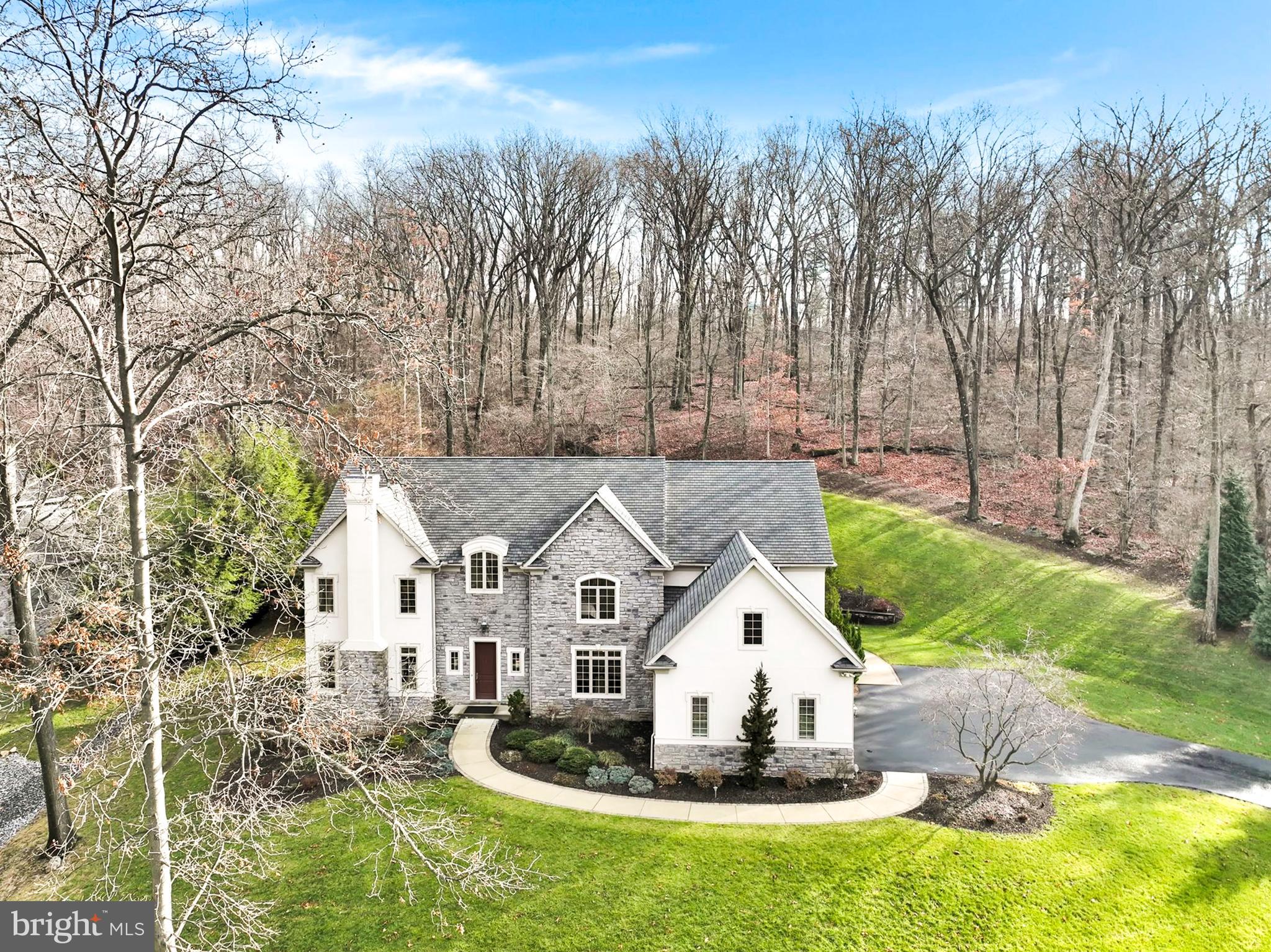 INVERNESS AT SPRIN - Residential