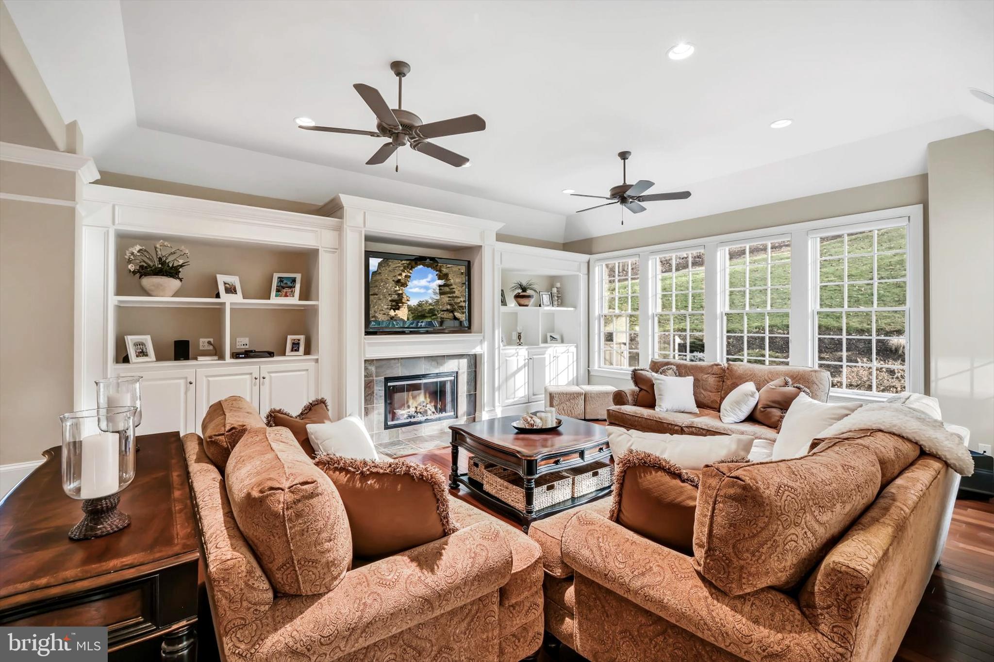 INVERNESS AT SPRIN - Residential