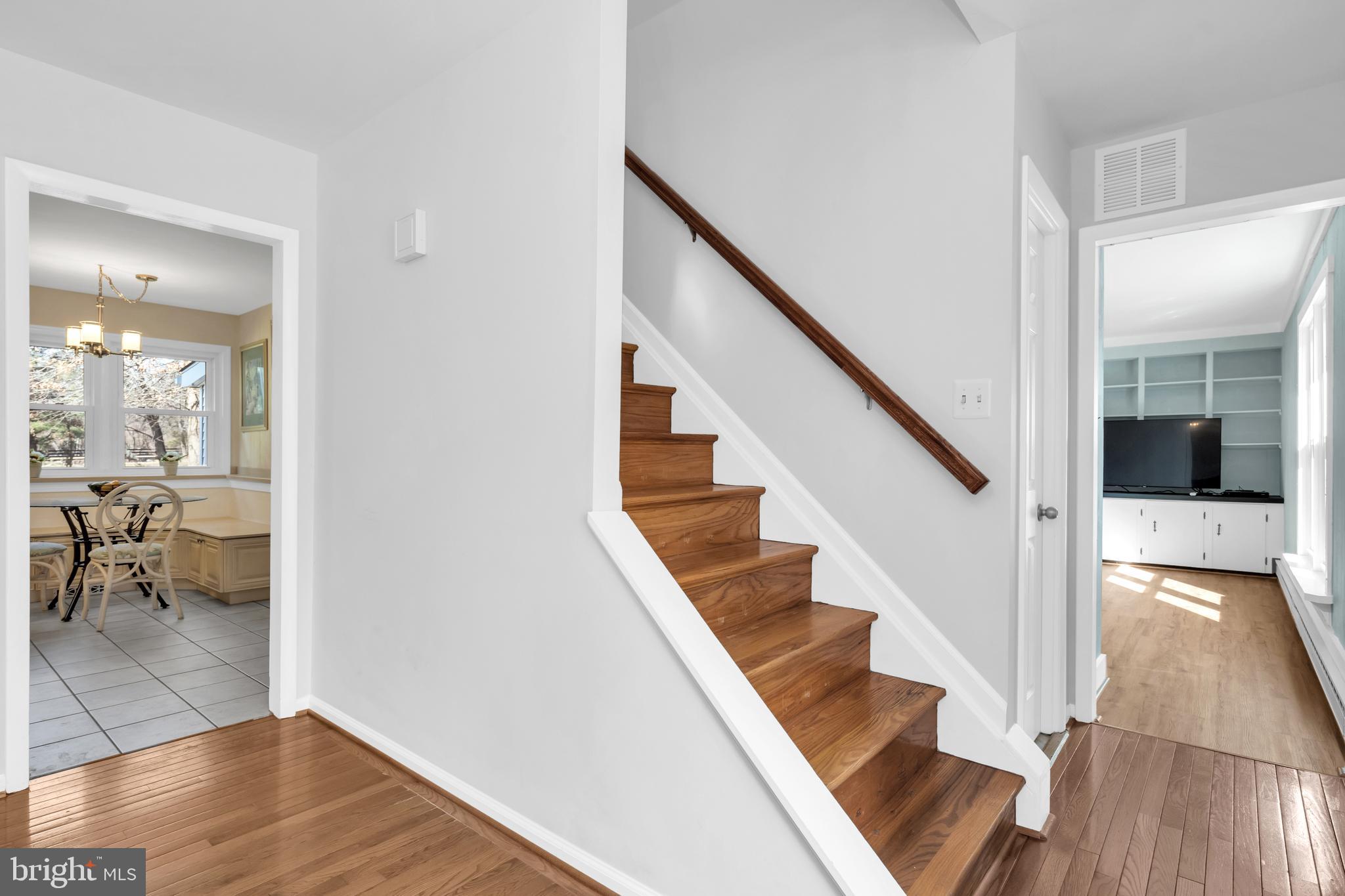 HAWTHORNE - Residential
