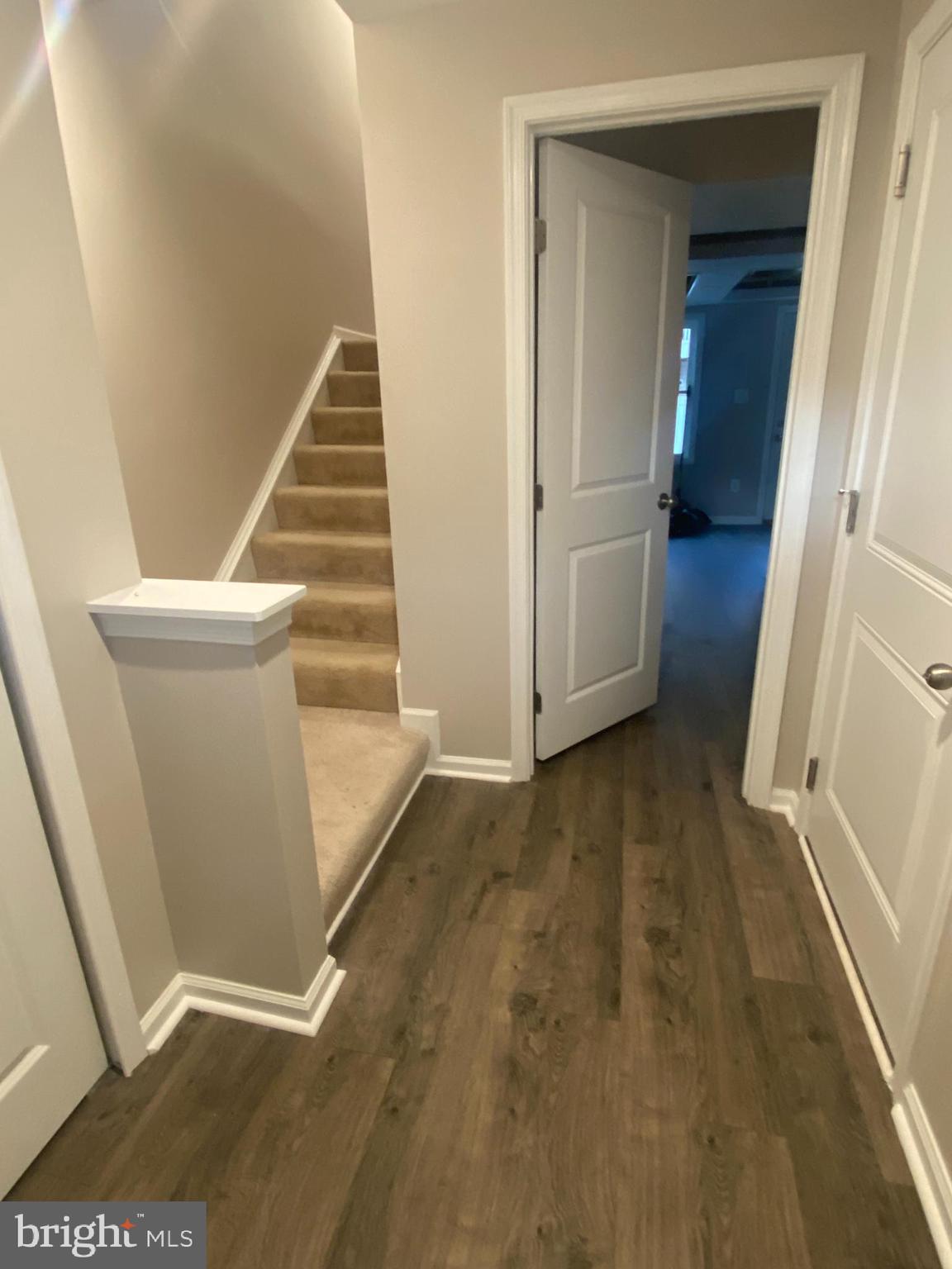 REGENTS CREST - Residential