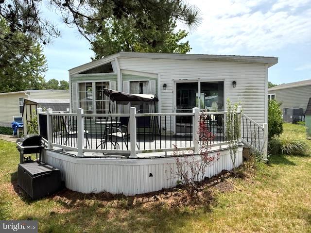 Welcome to White Horse Park — UNBELIEVABLE!! one of the area’s most affordable and amenity-rich coastal getaway communities! This great beach house offers the rare opportunity to own both the home and the land — no ground rent! Featuring 2 bedrooms and 1 bath, this fully furnished property is move-in ready!!
Enjoy peaceful river views from the back deck and relax knowing the newer addition was completed in 2016 and has been hardly used. Just a one-minute walk to the marina, short walk to the pool making it a great location in the Park and you will be ready for swimming , boating, fishing, crabbing, and enjoying the coastal lifestyle.
The White Horse Park community offers outstanding amenities including a community pool, marina with boat ramp, boat and jet ski slips, crabbing and fishing gazebo, canoe racks, boat storage yard, playground, basketball court, bath houses with laundry facilities, and 24-hour gated security.
Conveniently located just minutes from Ocean City Boardwalk, Assateague Island National Seashore, area beaches, shopping, restaurants, and the casino, this property delivers incredible value and endless opportunities to create lasting memories with family and friends. Don’t miss this unbelievable opportunity at a great price!