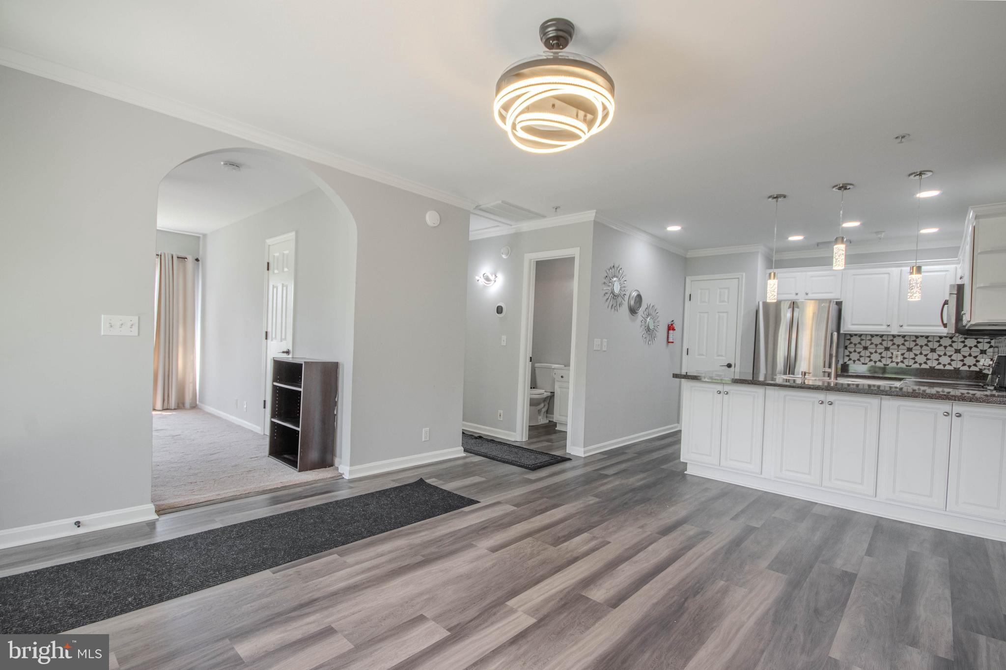 AVALON RETIREMENT COMM - Residential