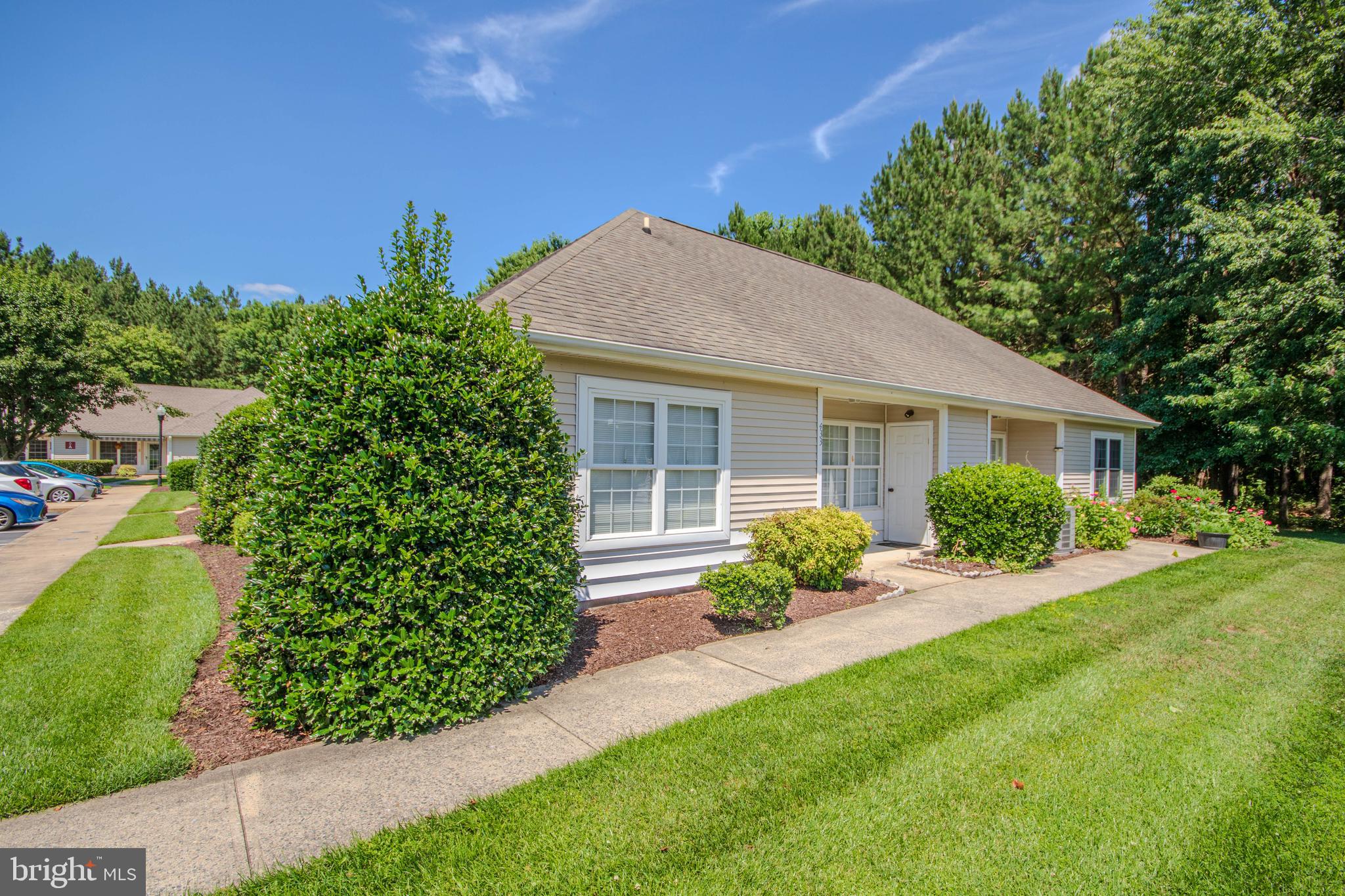 AVALON RETIREMENT COMM - Residential