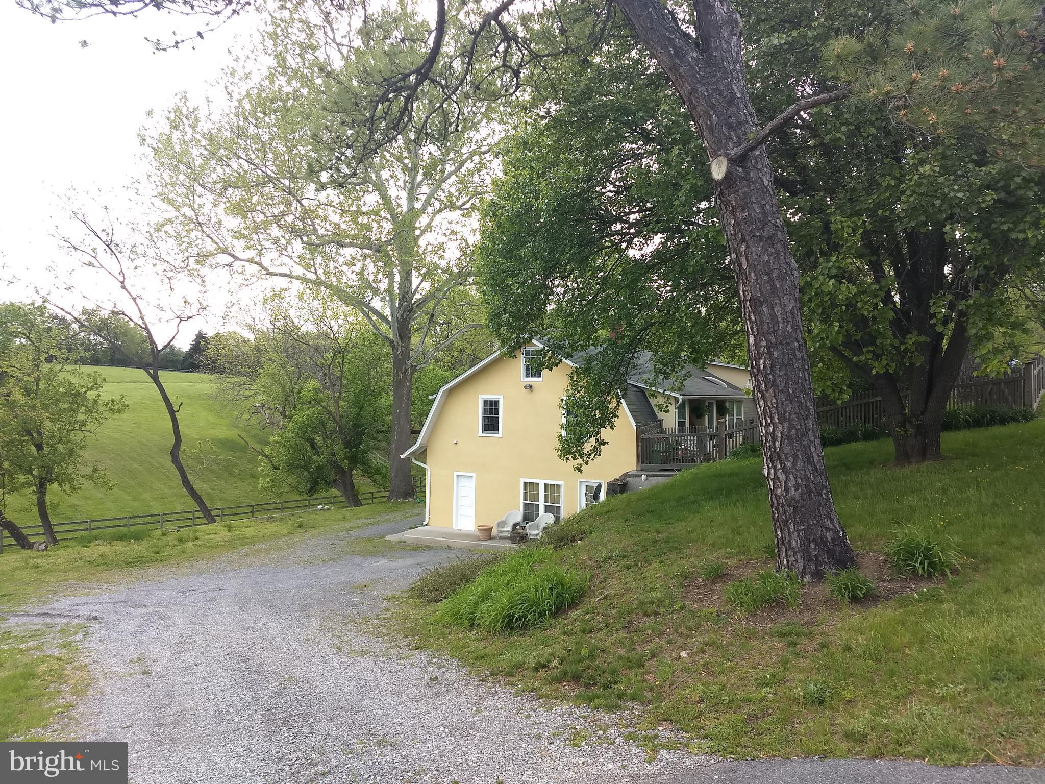 SINGLE OCCUPANCY ONLY DUE TO THE SEPTIC SYSTEM. SORRY, NO PETS ALLOWED. IF YOU ARE LOOKING FOR A PEACEFUL  AND BEAUTIFUL PLACE TO LIVE, LOOK NO FURTHER. ONE BEDROOM, ONE BATH APARTMENT ON A BEAUTIFUL HORSE FARM. THE LIVING ROOM HAS A VAULTED AND BEAMED CEILING. OPEN & SPACIOUS FLOOR PLAN WITH PRIVATE BEDROOM AND BATH. WASHER AND DRYER IN THE APARTMENT. TENANT PAYS ONLY FOR THE ELECTRIC AND INTERNET. GROUNDS MAINTENANCE AND TRASH REMOVAL ARE INCLUDED. TO MAINTAIN THE TRANQUIL ENVIRONMENT OF THE FARM, MOTORCYCLES ARE NOT ALLOWED ON THE PROPERTY. PLEASE DO NOT ACCESS THE PROPERTY WITHOUT AN APPOINTMENT. THANKS