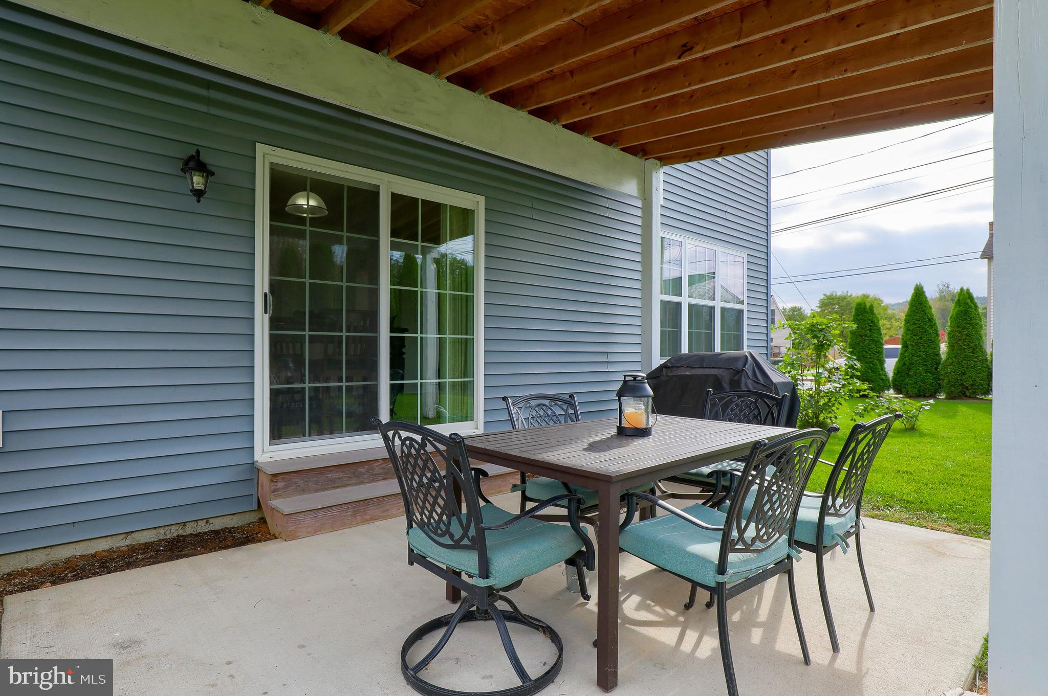 SUMMERLYN GREEN - Residential