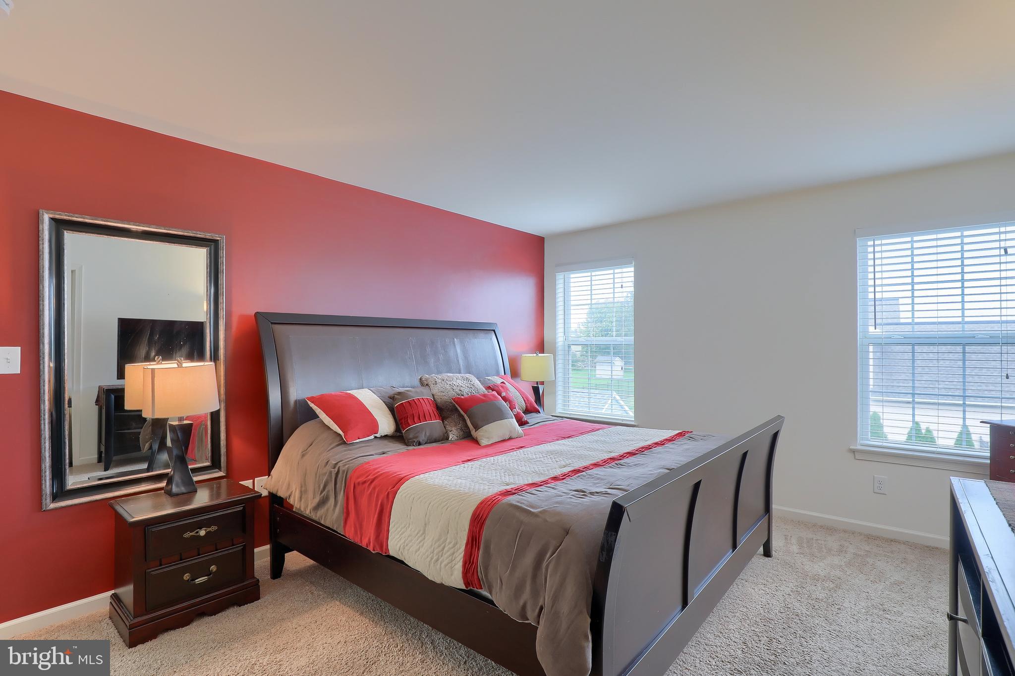 SUMMERLYN GREEN - Residential