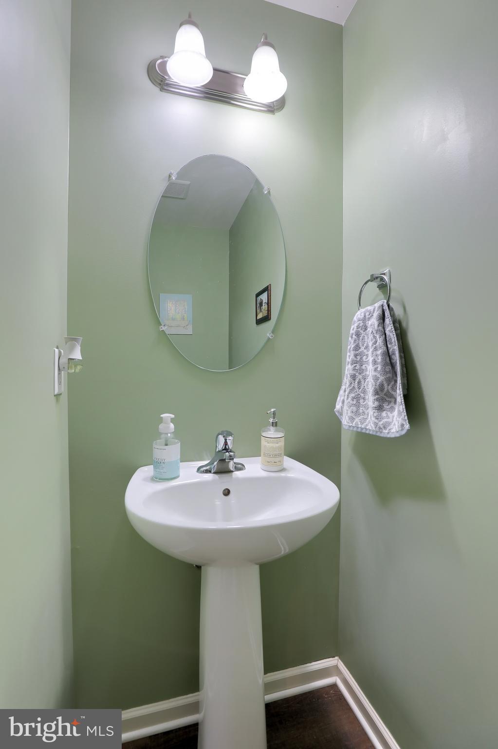 SUMMERLYN GREEN - Residential