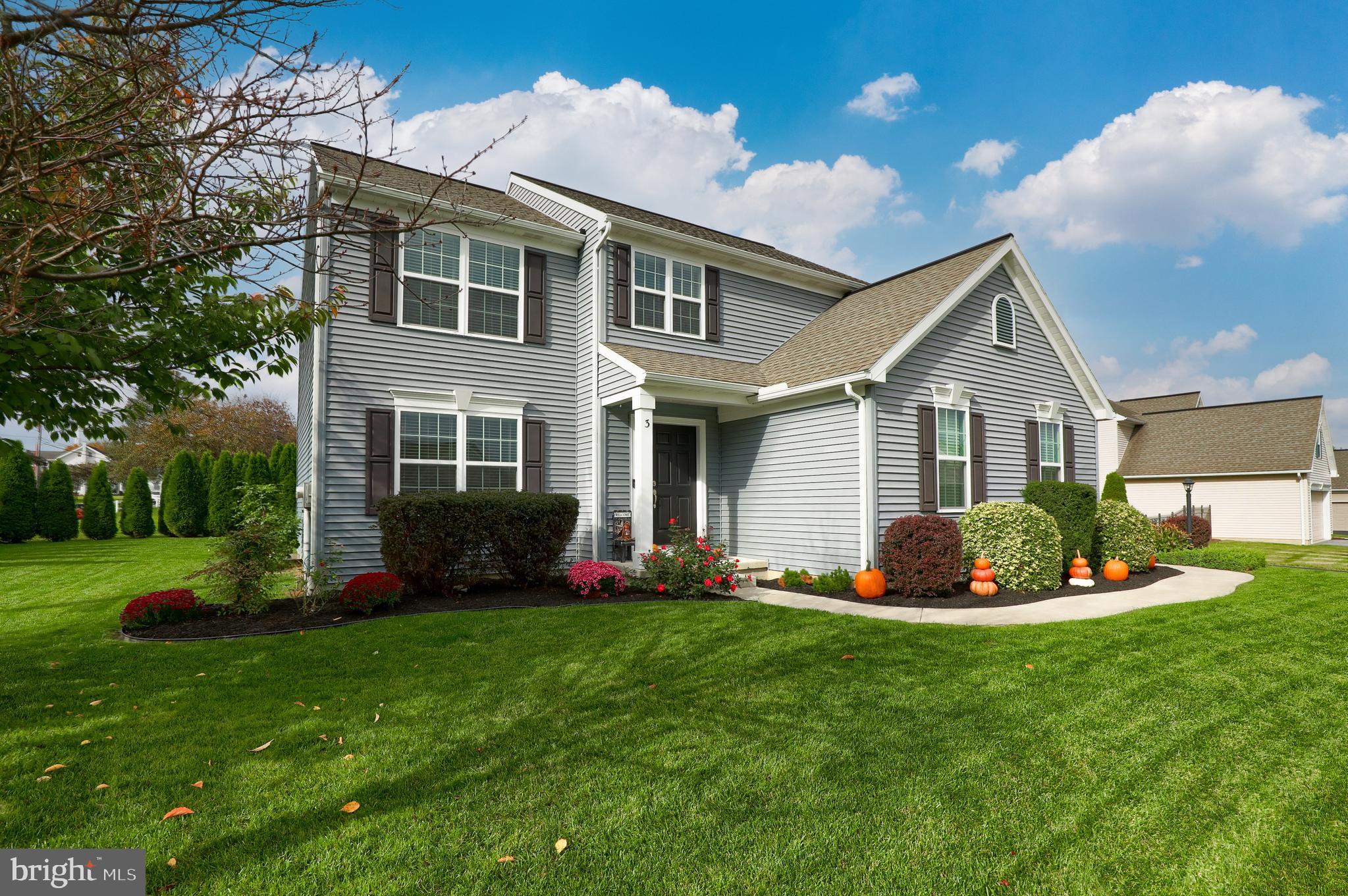 SUMMERLYN GREEN - Residential