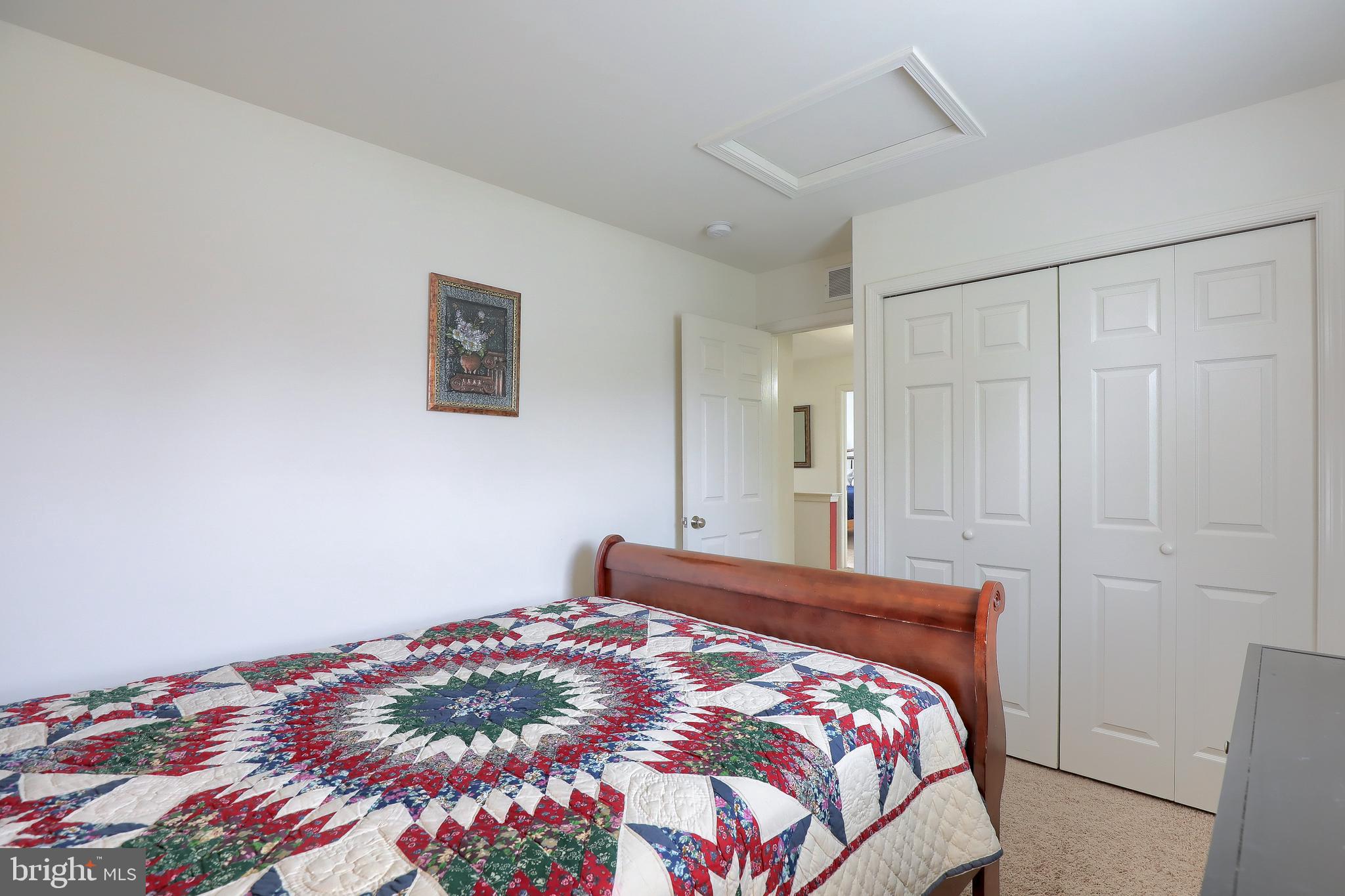 SUMMERLYN GREEN - Residential