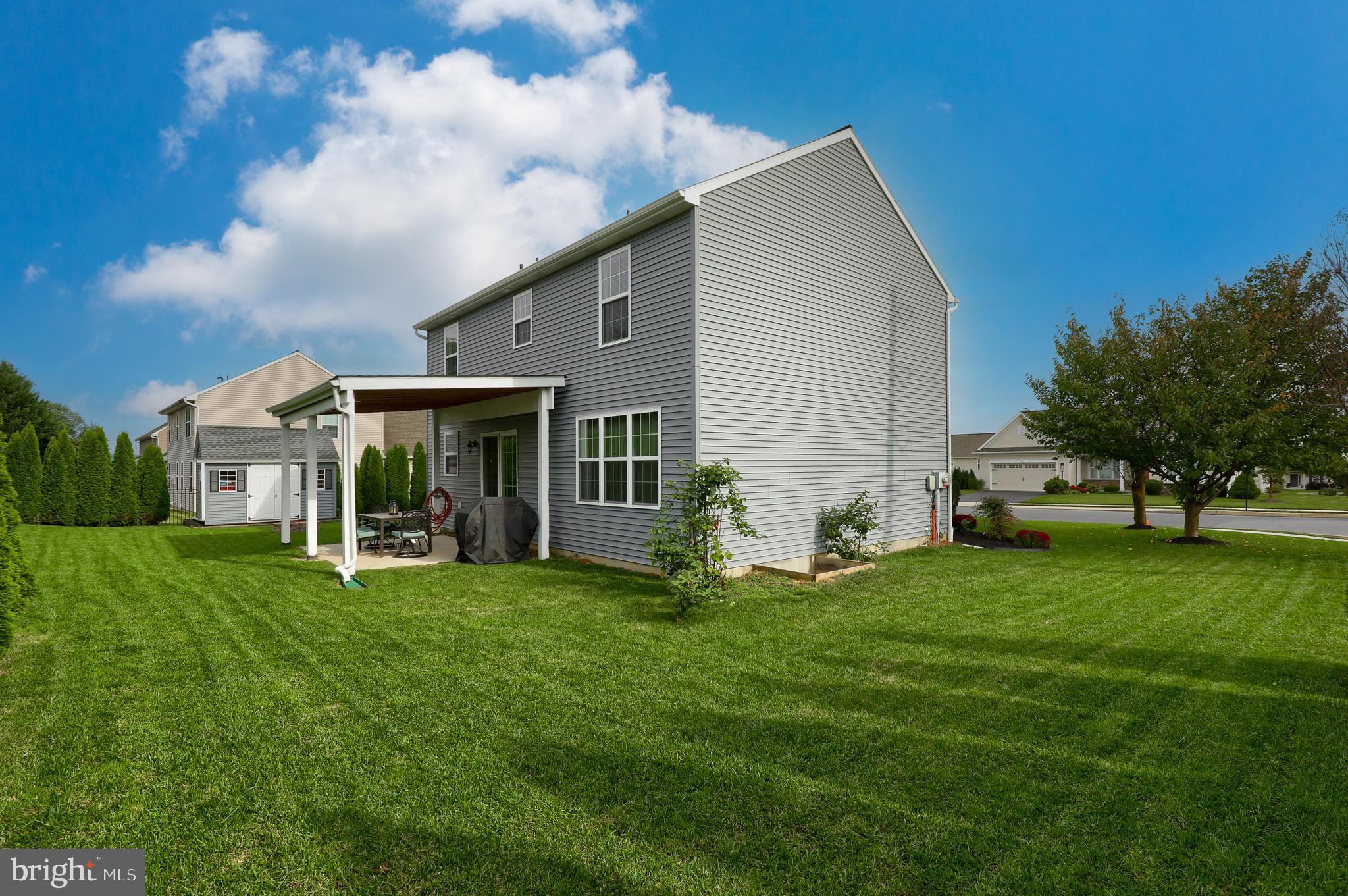SUMMERLYN GREEN - Residential