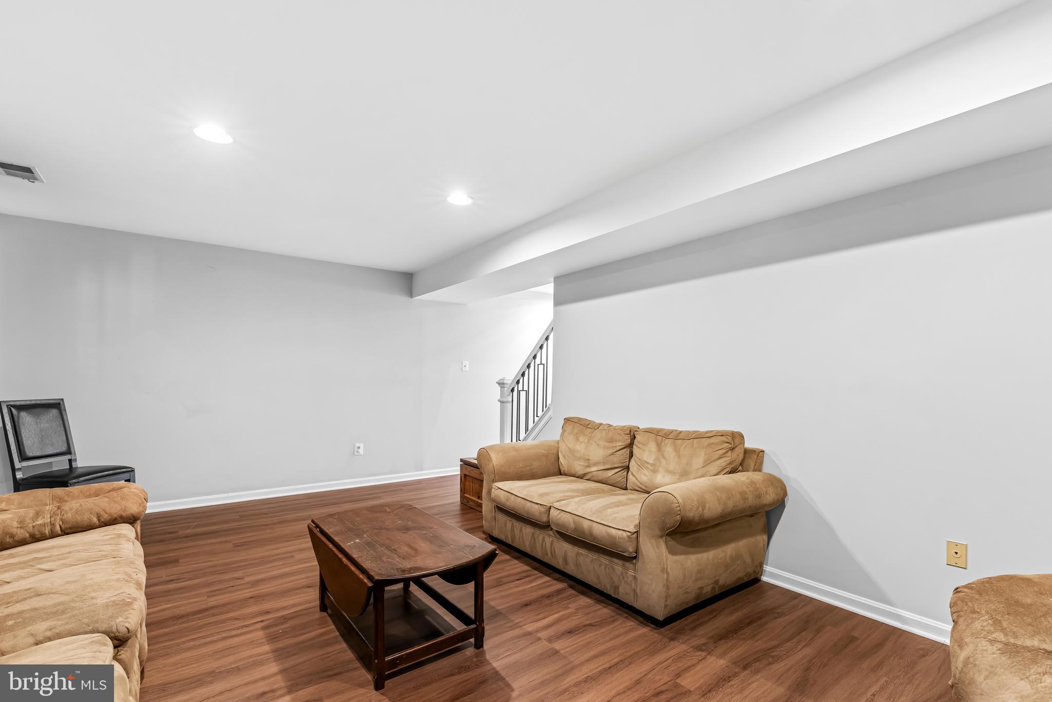 COPPERFIELD AT FIVE FRM - Residential