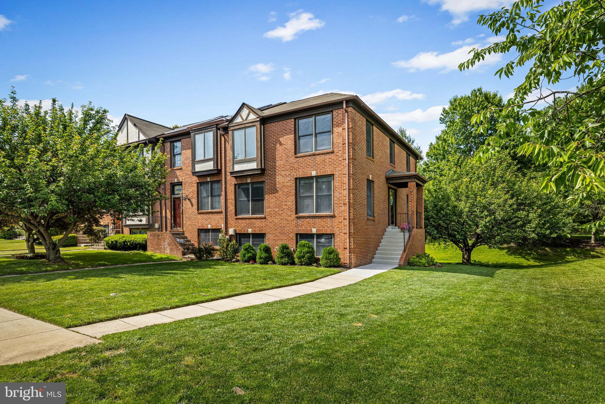 COPPERFIELD AT FIVE FRM - Residential